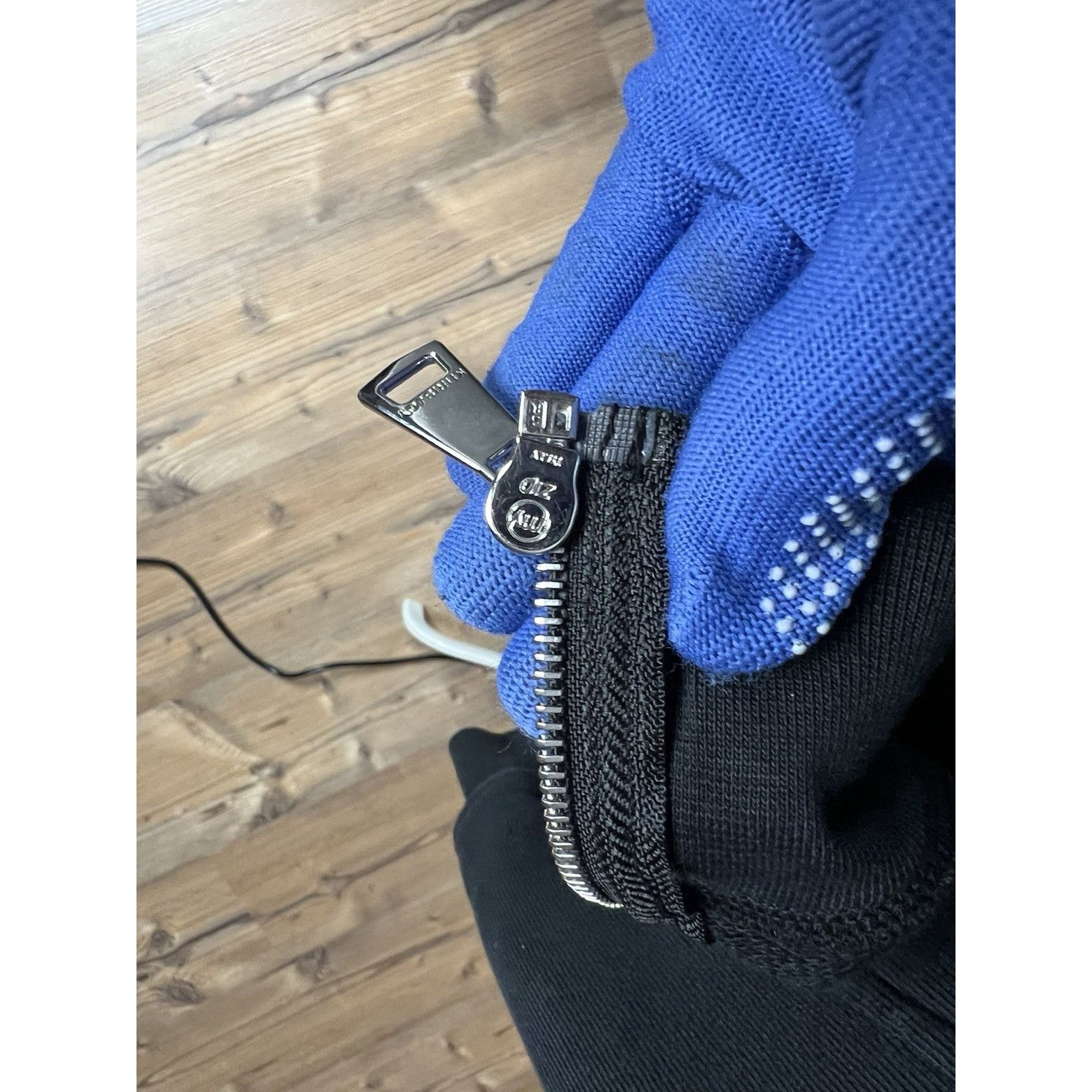Khrisjoy KhrisJoy Women`s Black Oversized Zip Hoodie Sweater Size 00 Size XXS / US 00 / IT 34 - 11 Thumbnail