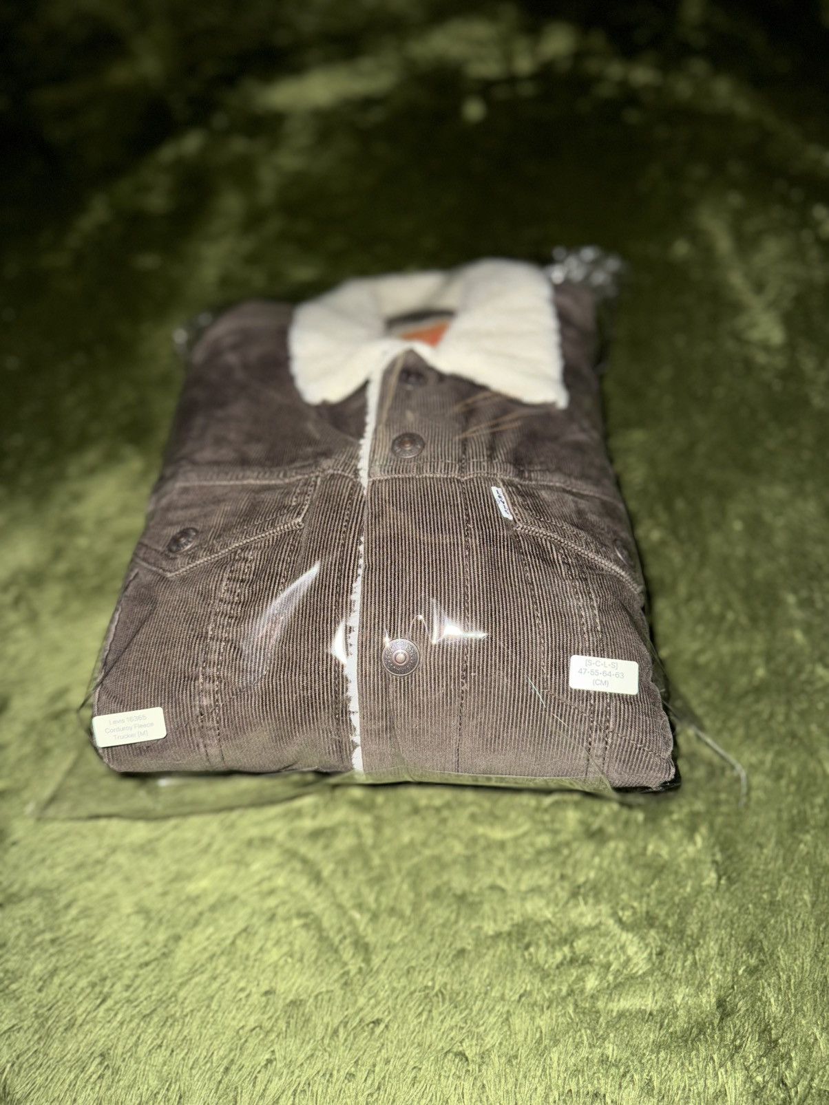 Levi's [M] Levi’s Type III Corduroy Sherpa Jacket (Brown) Size US M / EU 48-50 / 2 - 9 Thumbnail