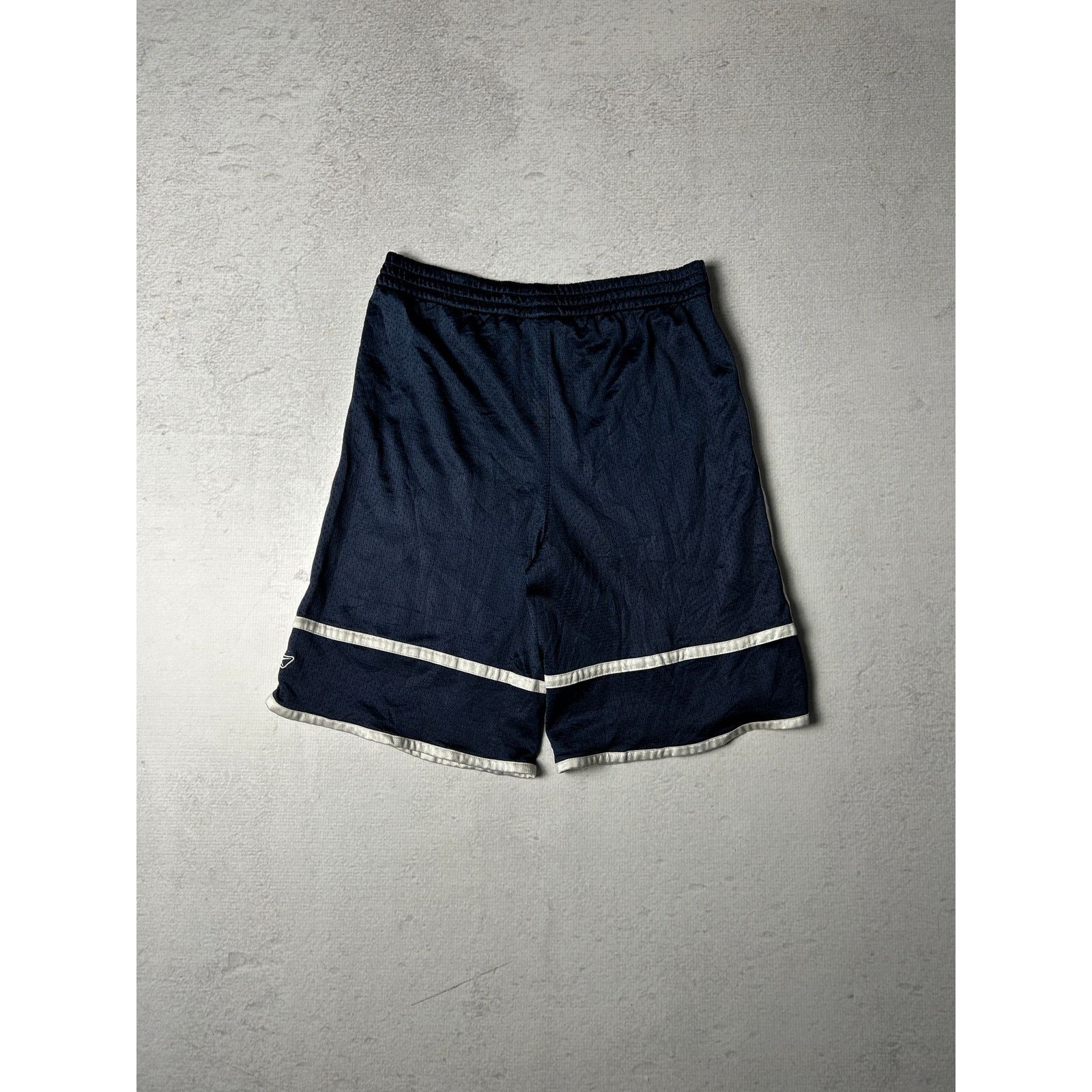 Reebok Vintage Reebok Blue Pre-owned Mesh Shorts - Men's Large Size US 28 / EU 44 - 2 Thumbnail
