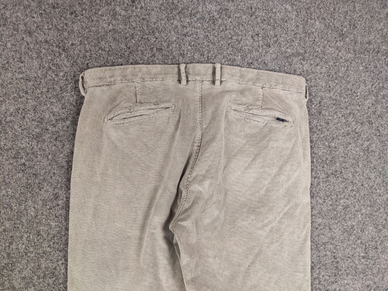 Boggi Boggi Milano Design Classic Corduroy Ankle Trouser Pants Size US 36 / EU 52 - 10 Thumbnail