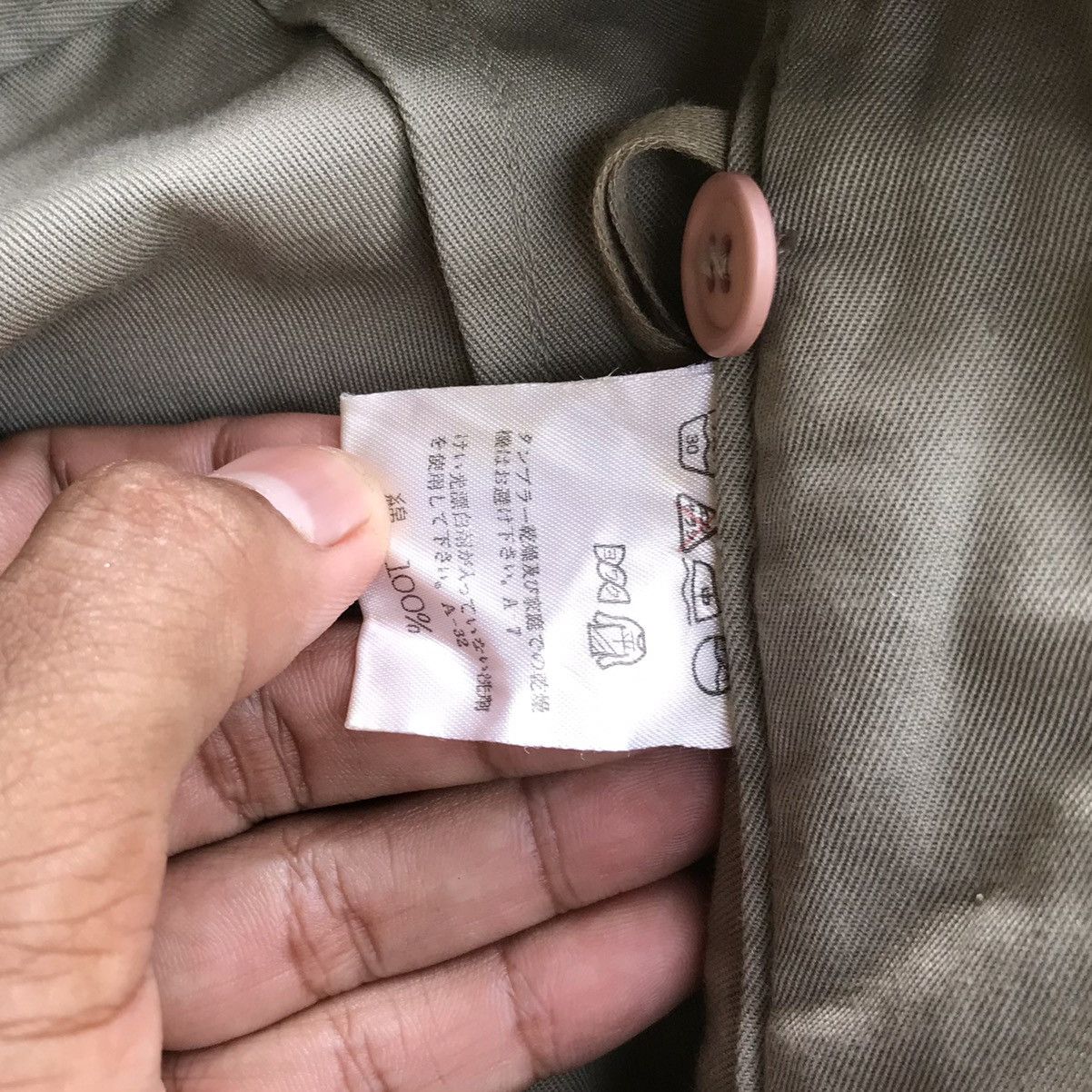Issey Miyake × Japanese Brand × Vintage Vintage 80s Issey Miyake Gurkha Pants Issey Miyake Designers Size 24" / US 00 / IT 34 - 24 Thumbnail