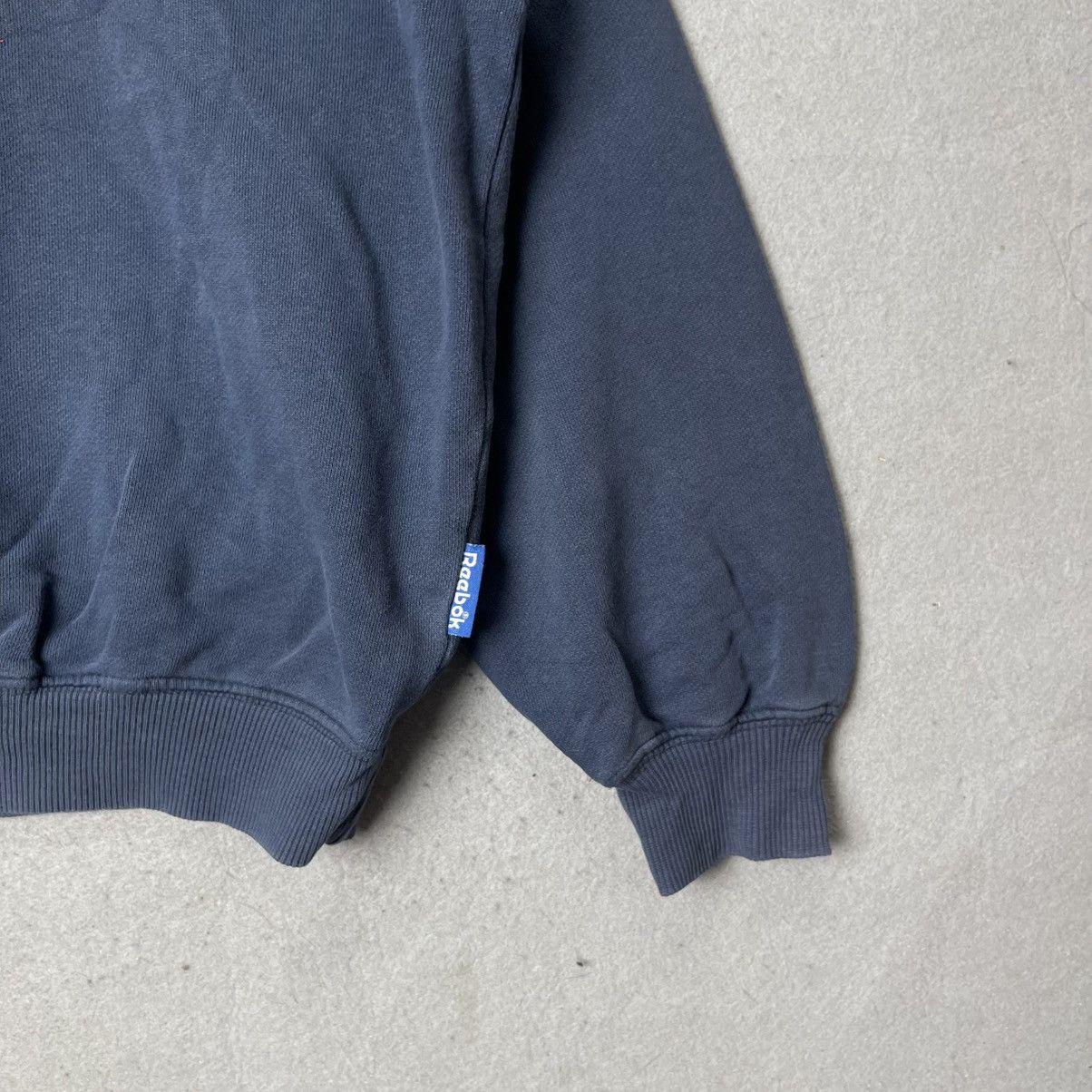 Reebok Vintage Reebok Big Logo Crewneck Sweatshirt Size US M / EU 48-50 / 2 - 4 Thumbnail