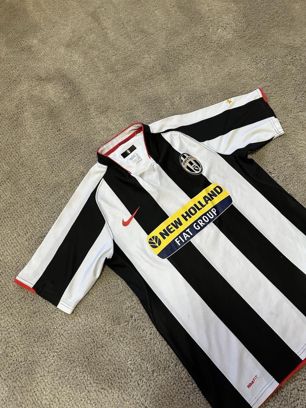Nike Nike Juventus 2007/8 Home Football Shirt Soccer Jersey Shirt Size US S / EU 44-46 / 1 - 3 Thumbnail