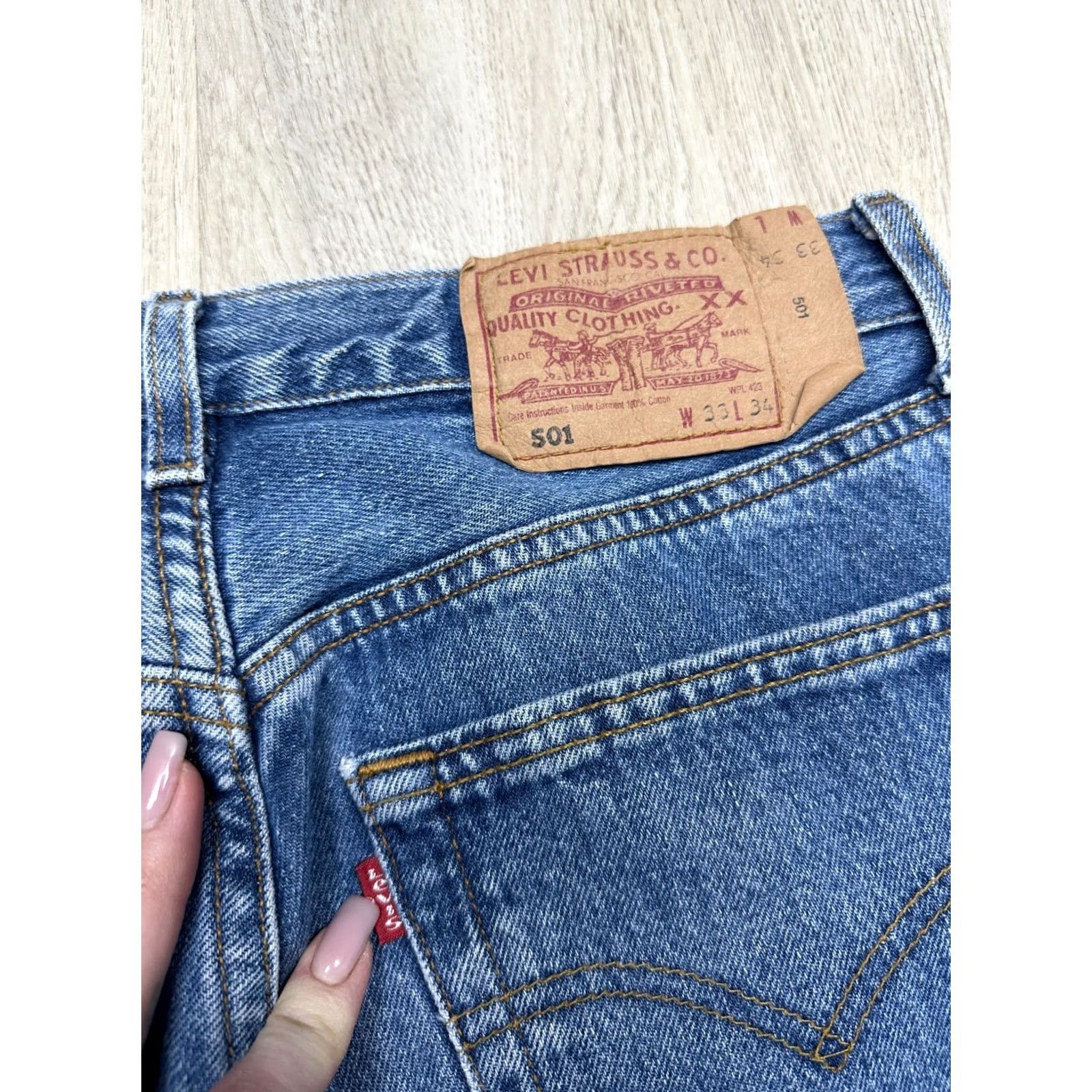 Levi's Levi's 501 Jeans Mens Denim Pants 90s Vintage Size 33 Blue Regular Straight Button 34 Inseam 33 501 Series Size US 33 - 3 Thumbnail