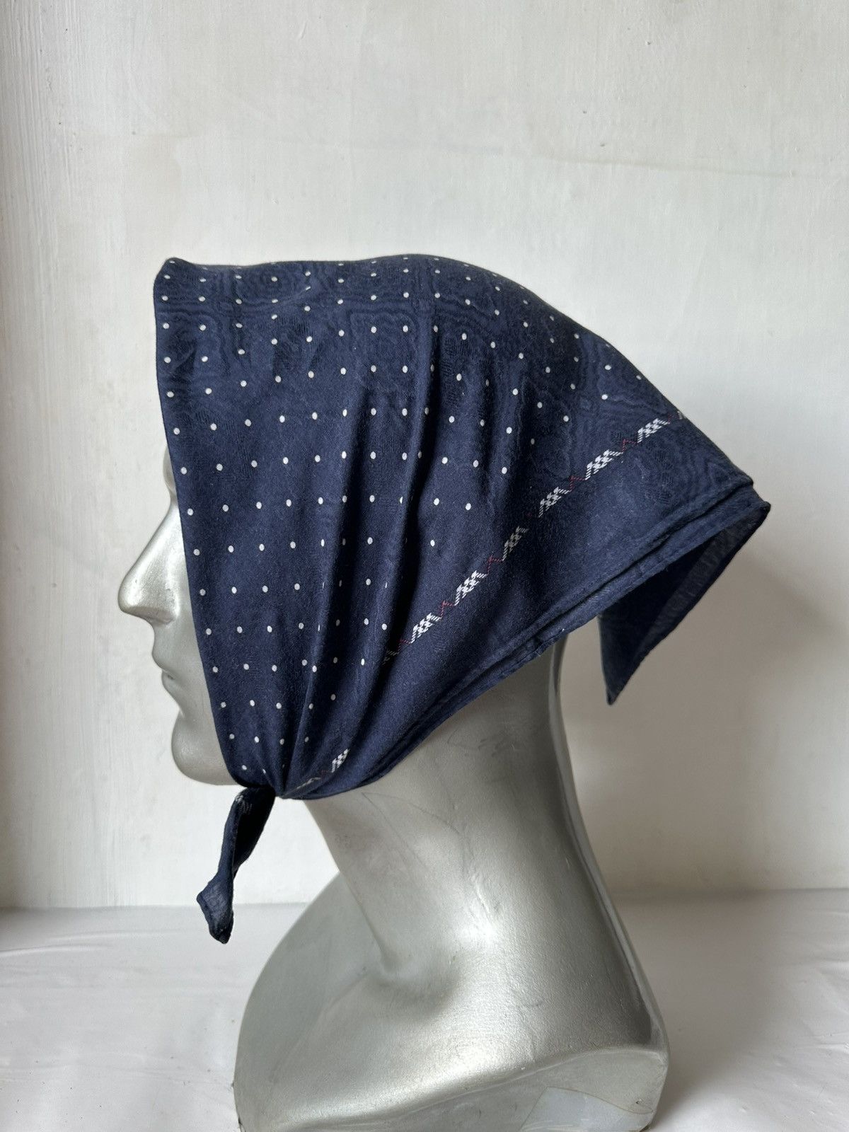 Vintage Vintage Burberry Handkerchief/ Neckerchief/ Bandana Size ONE SIZE - 5 Thumbnail