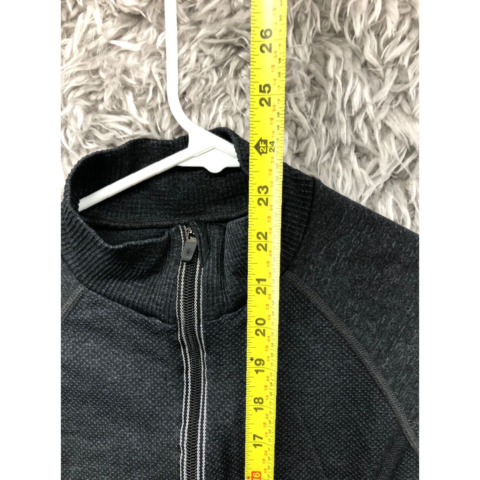 Athleta Athleta 1/4 Zip Mock Neck Scrunched Side Black Pullover Women's Size Small S Size S / US 4 / IT 40 - 5 Thumbnail