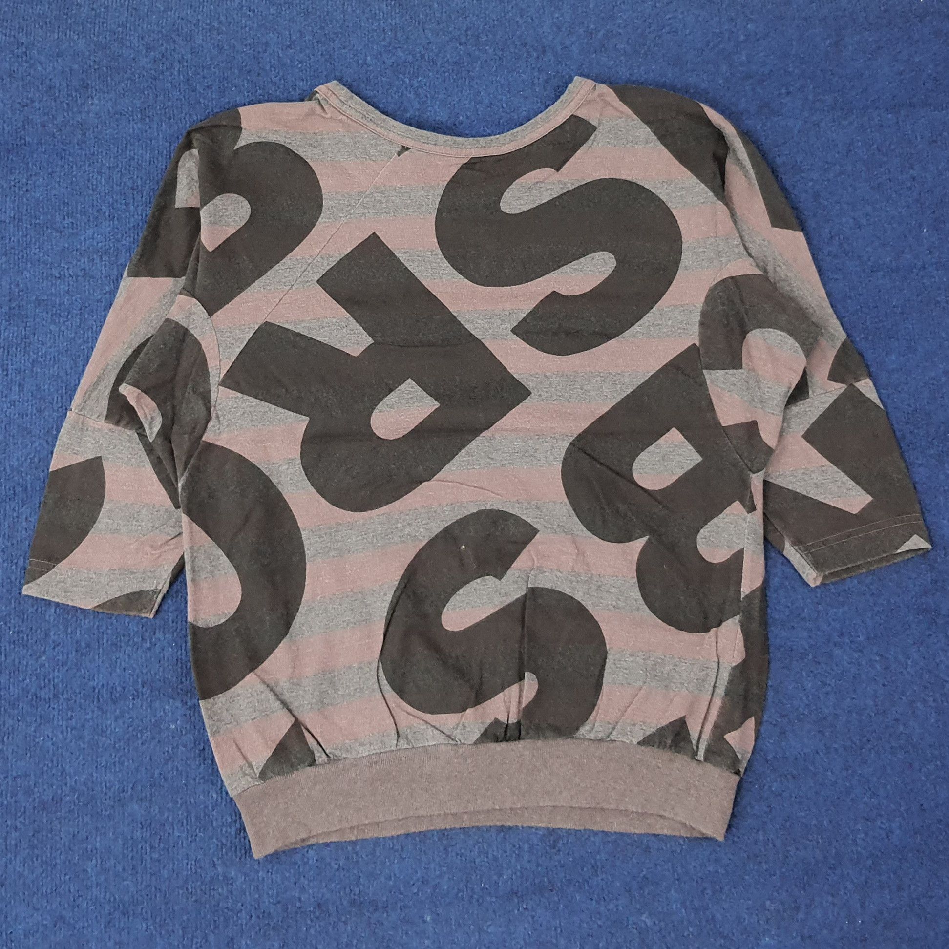 Marc by Marc Jacobs Vintage Marc by Marc Jacobs Designer Sweatshirt C250N15 Size S / US 4 / IT 40 - 3 Thumbnail