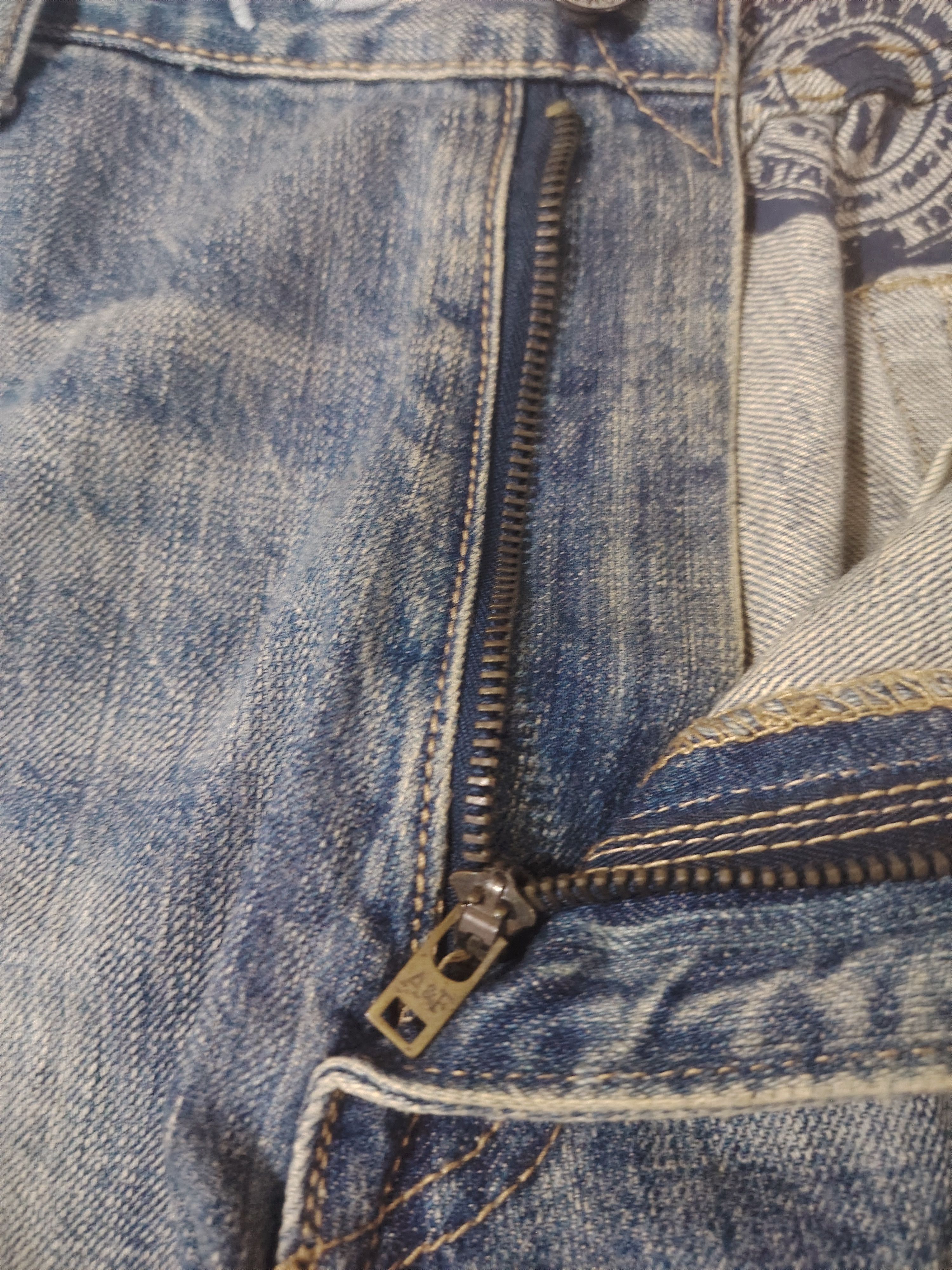 Abercrombie & Fitch Japanese A&F Baggy Flared Jeans Distressed Denim Size US 35 - 8 Thumbnail