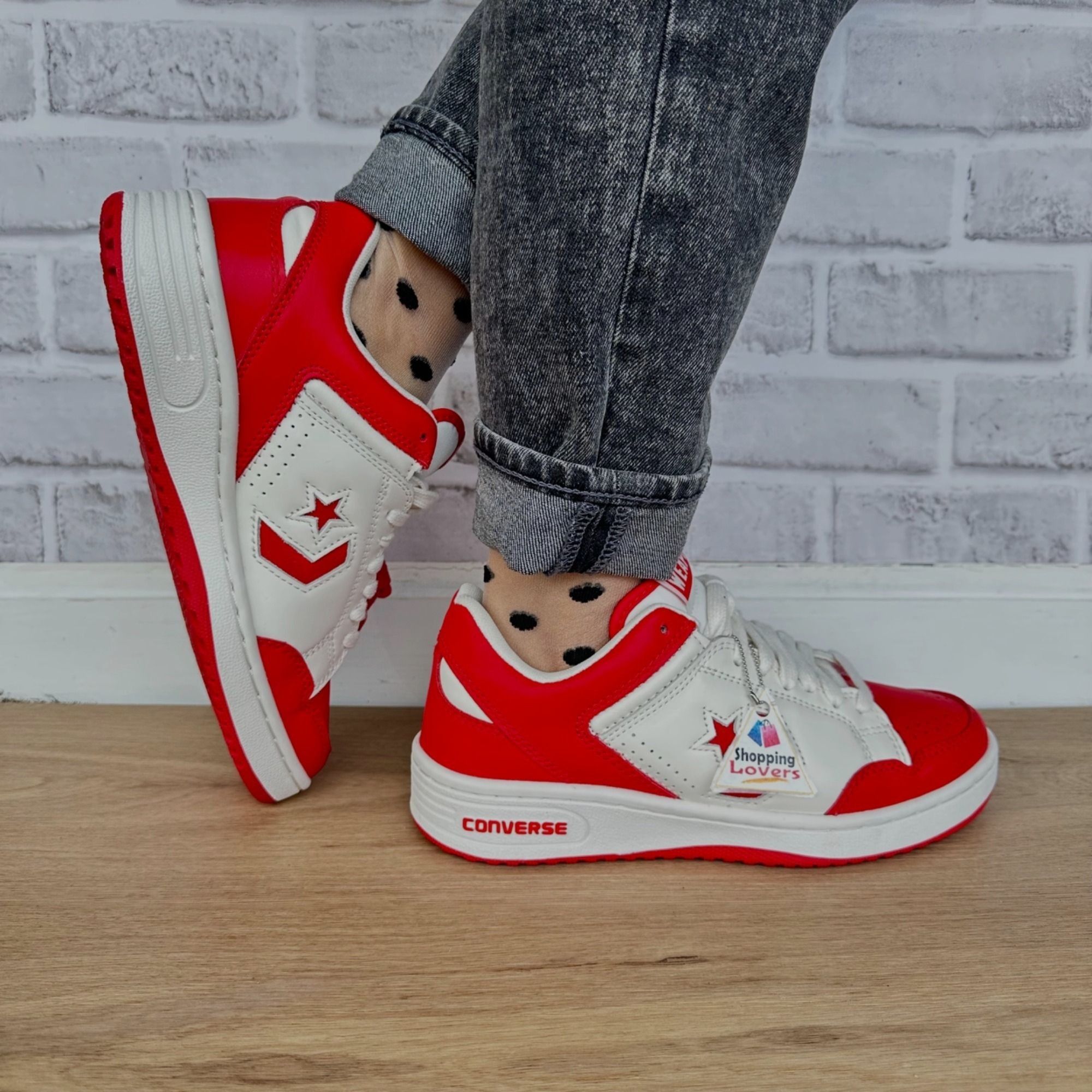 Converse Converse Weapon Low Red White 10 Womens Shoes Bird Magic Erv Size US 10 / IT 40 - 10 Thumbnail