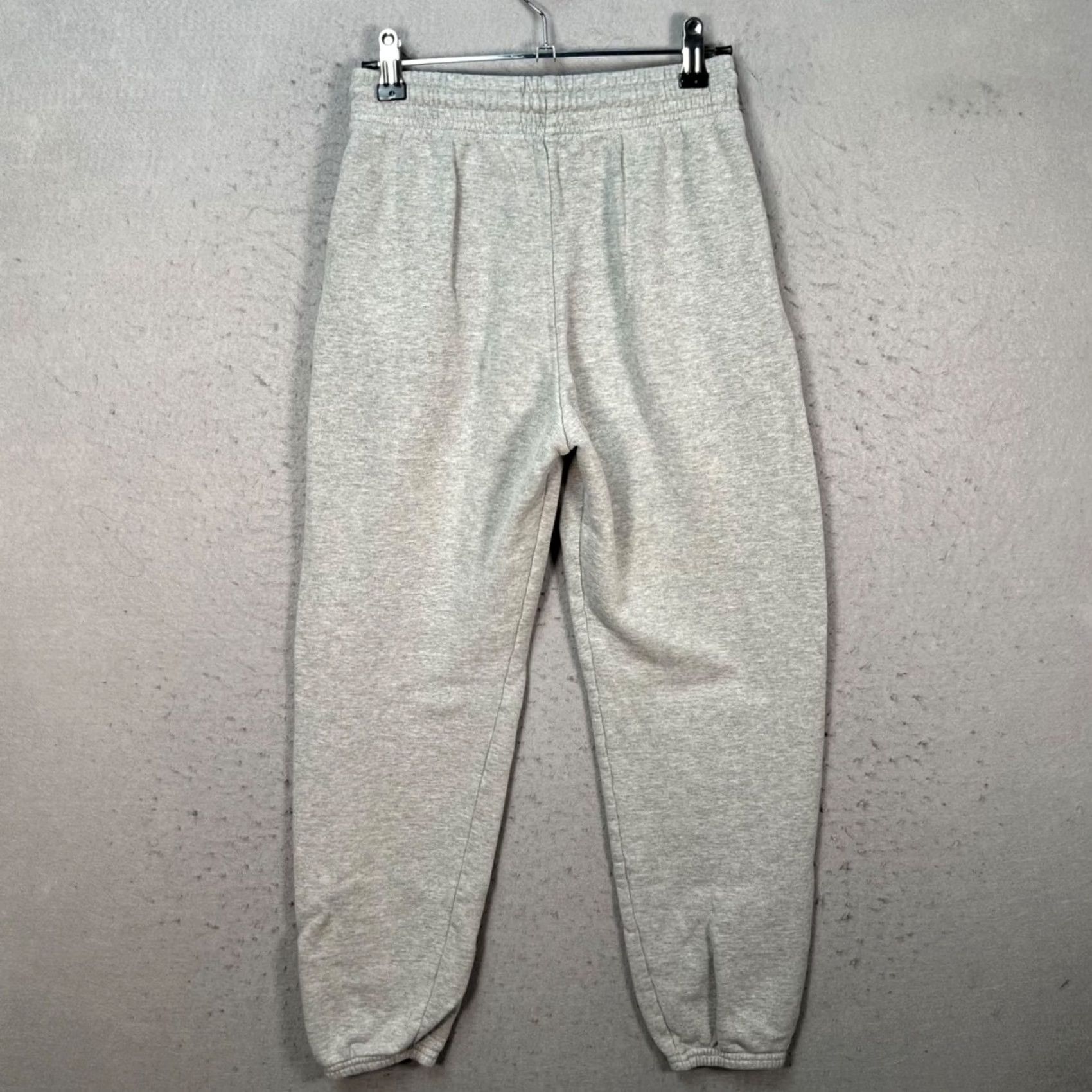 Uniqlo Uniqlo Sweatpants Womens XS Gray Cotton Jogger Elastic Waist Drawstring Cuffed Size 40" / US 18 - 2 Thumbnail