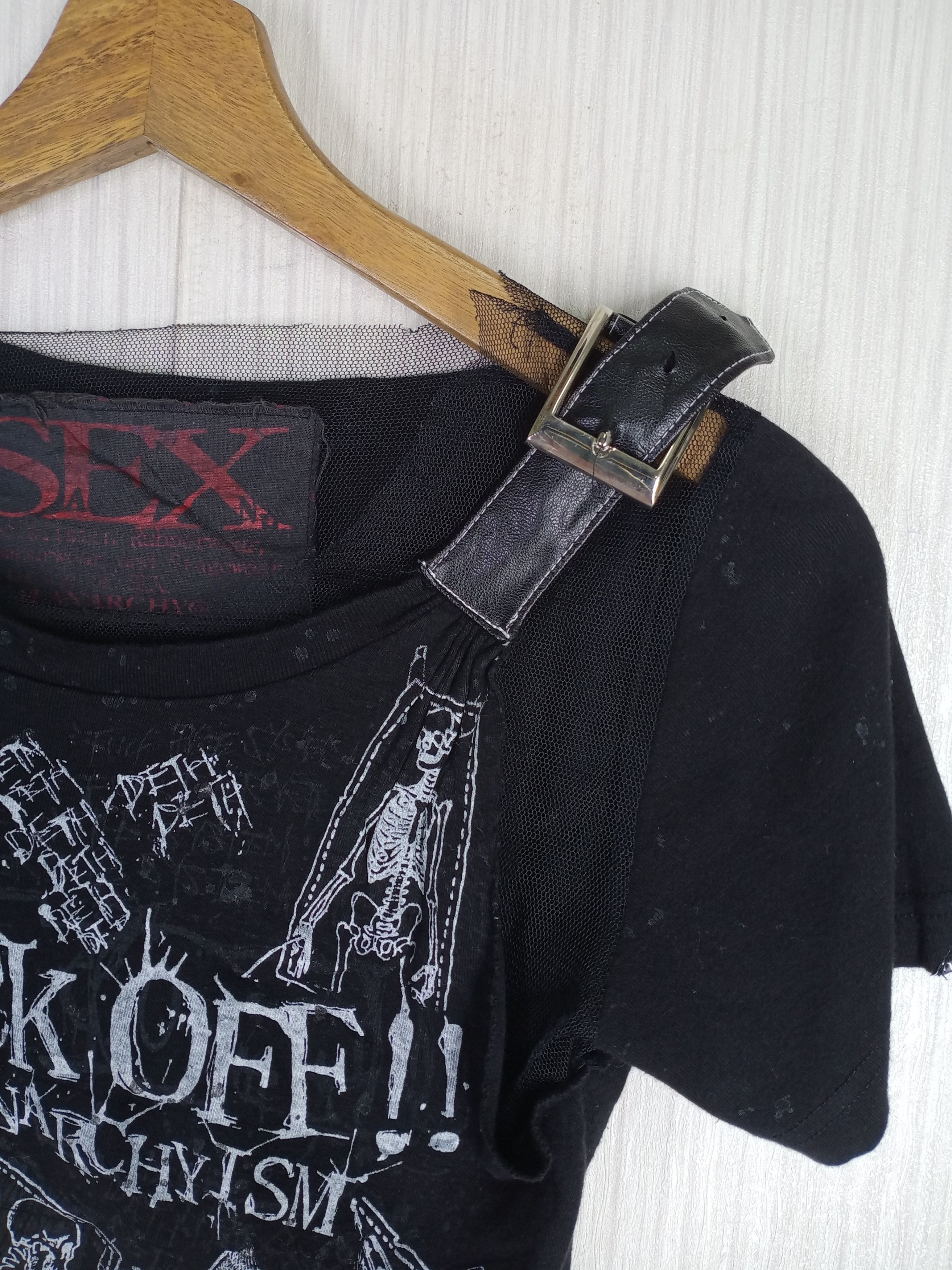 Japanese Brand Rare H. Anarchyism "FUCK OFF!!" Punk Tshirt Size XS / US 0-2 / IT 36-38 - 6 Thumbnail