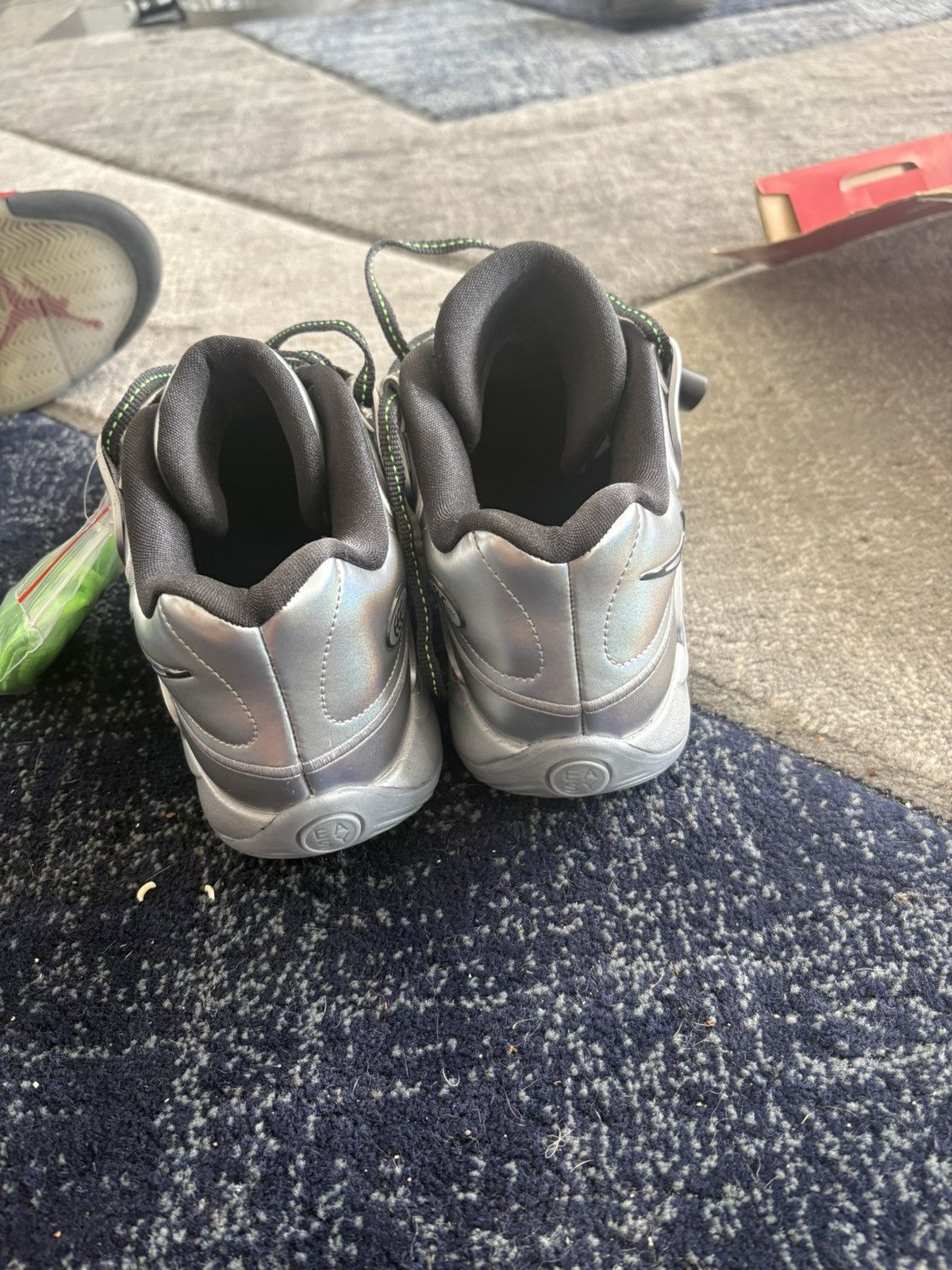 Nike Nike KD 18 EYBL Metallic Silve Size US 9.5 / EU 42-43 - 6 Thumbnail