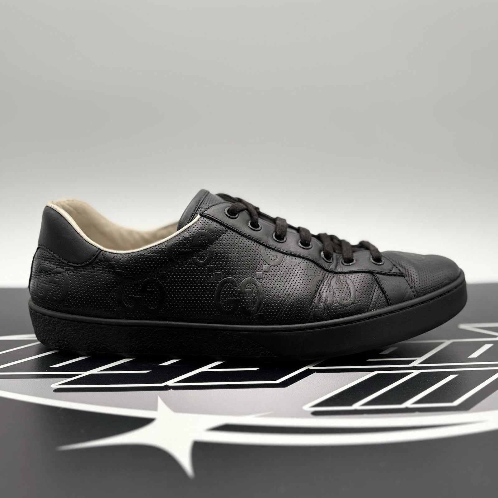 Gucci Size 9.5 G (10 US) - Gucci Ace GG ' Black ' Size US 10 / EU 43 - 2 Thumbnail