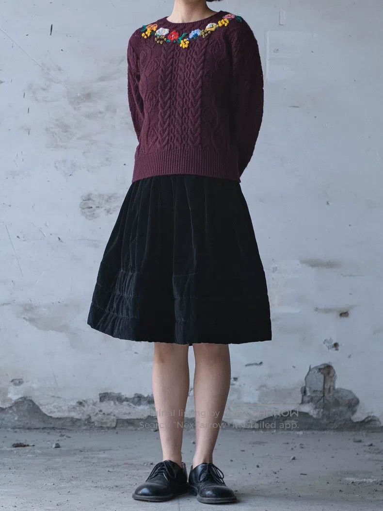 Comme des Garcons Comme Des Garcons size M Velvet Skirt Size 23" - 2 Thumbnail