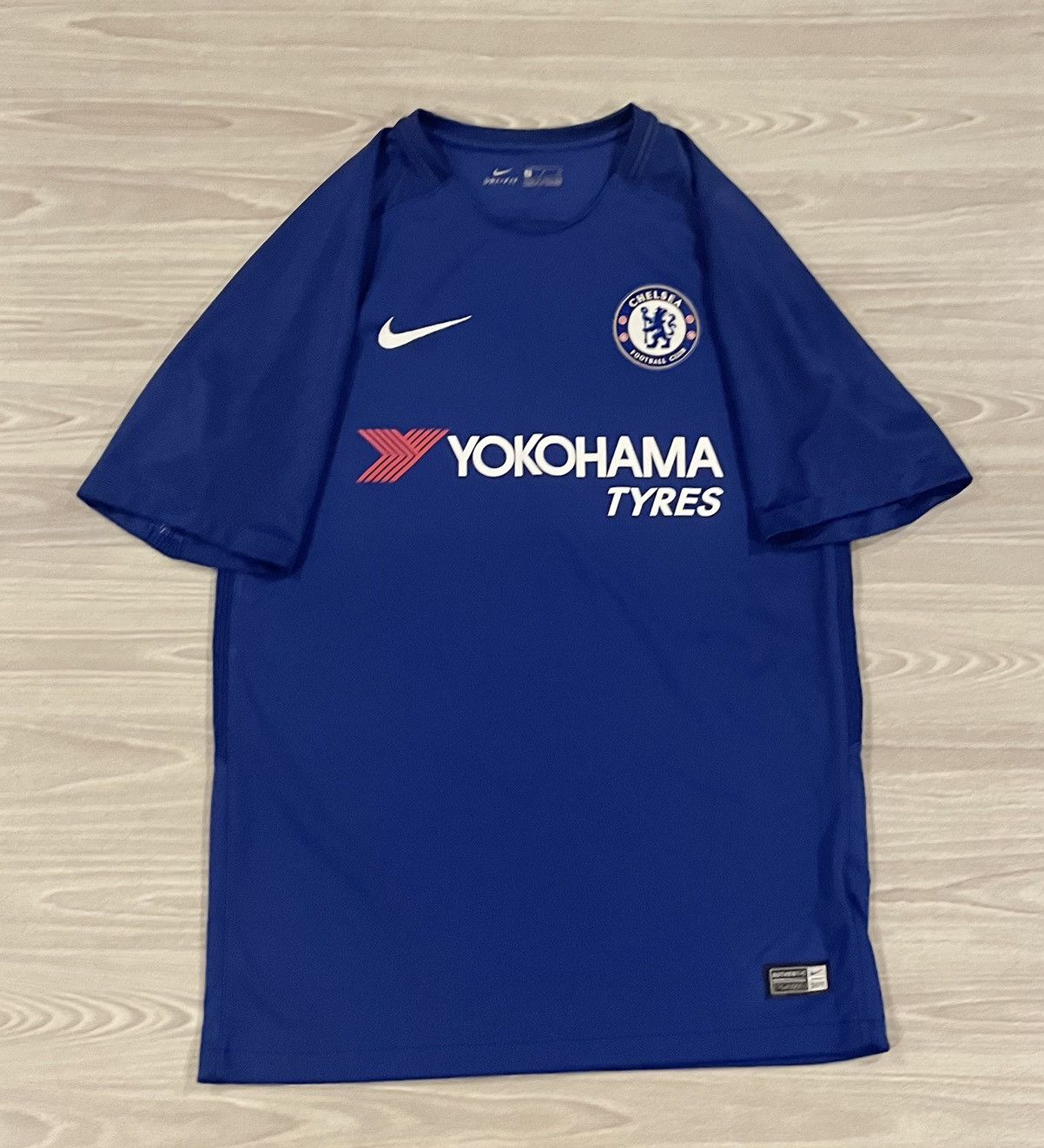 Nike Nike 2017/18 Chelsea FC Soccer Jersey 905513-496 Men’s Small Size US S / EU 44-46 / 1 - 1 Thumbnail