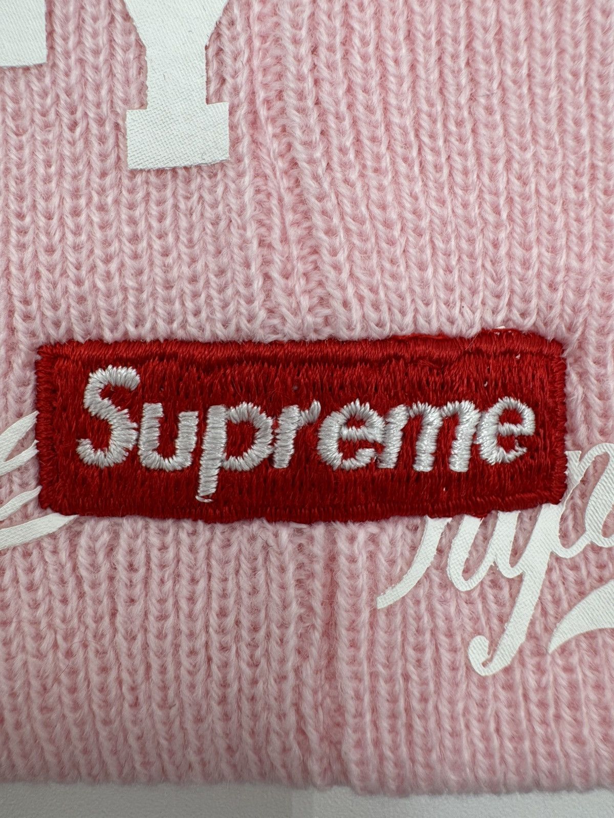 New Era × Supreme Supreme New Era Monogram Beanie Pink White Size ONE SIZE - 8 Thumbnail