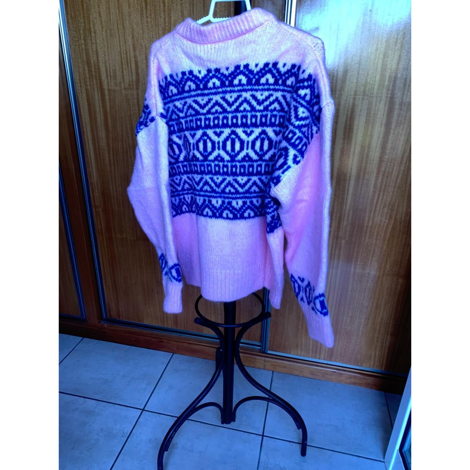 Zara ZARA NEW WOMAN PINK ROUND NECK KNIT SWEATER WITH BLUE PRINT Size M / US 6-8 / IT 42-44 - 3 Thumbnail