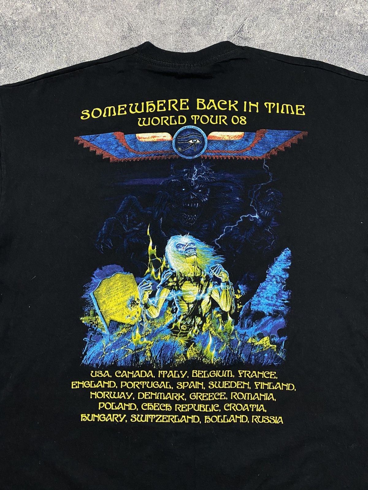 Band Tees × Iron Maiden × Vintage Vintage Iron Maiden Somewhere Back In Time Tour 2008 T-Shirt Size US L / EU 52-54 / 3 - 9 Thumbnail