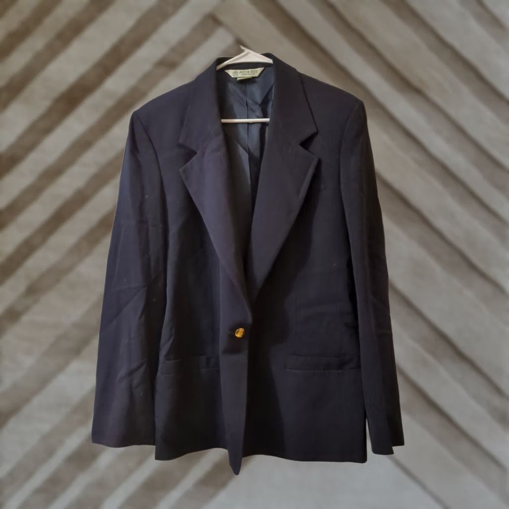 Austin Reed VINTAGE Austin Reed Blazer Jacket Women’s 16 Navy Blue 100% Worsted Wool Blazer Notch Lapel Long Sleeve Button Front Size XXL / US 16-18 / IT 52-54 - 1 Thumbnail