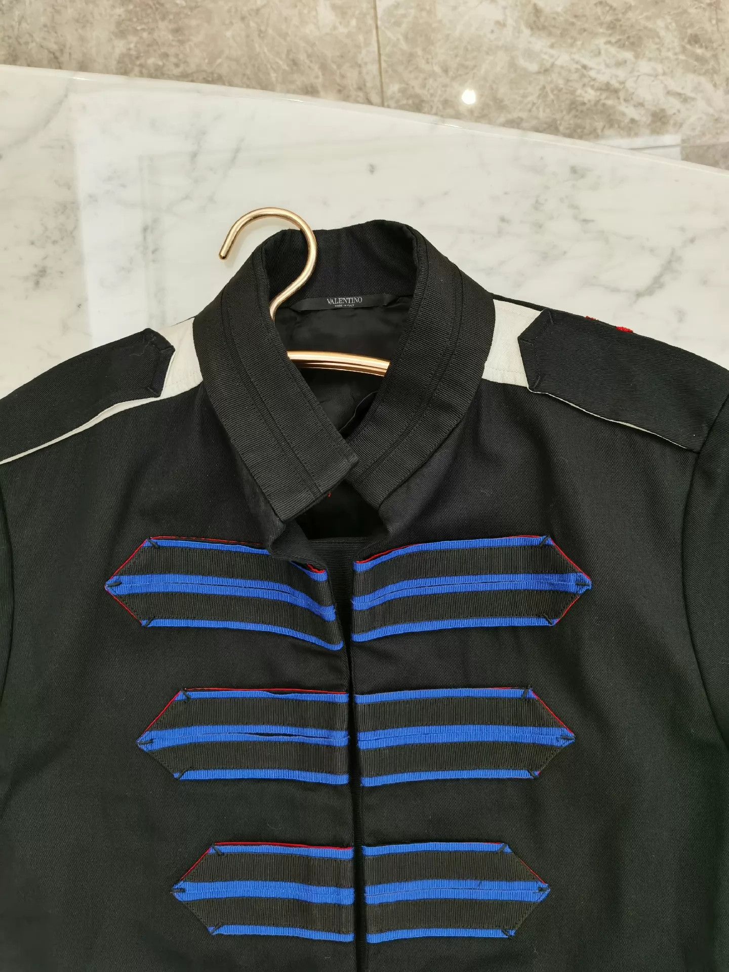 Valentino Valentino Year of the Dragon Gold 3D Embroidered Jacket 48 Size US M / EU 48-50 / 2 - 4 Thumbnail