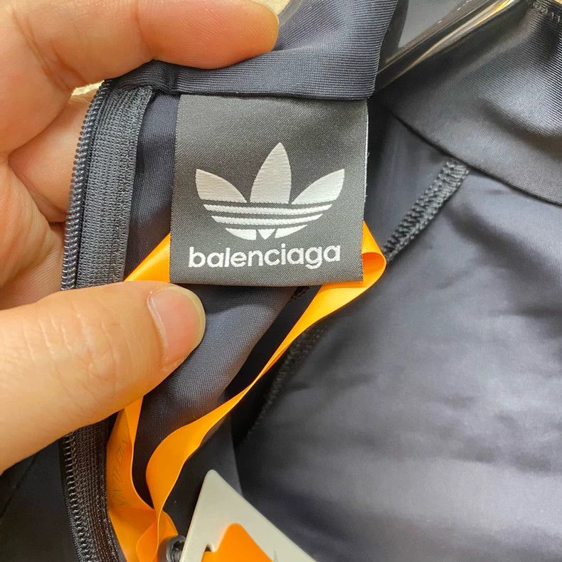 Balenciaga Balenciaga size 34 Adidas co-branded black logo cycling su Size XS / US 0-2 / IT 36-38 - 3 Thumbnail