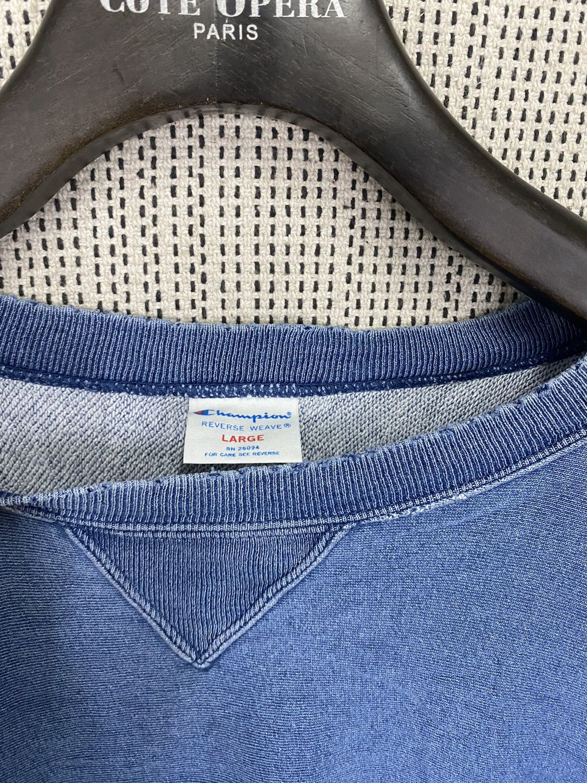 Champion × Vintage Vintage champion reverse weave sweatshirt distressed Size US L / EU 52-54 / 3 - 5 Thumbnail