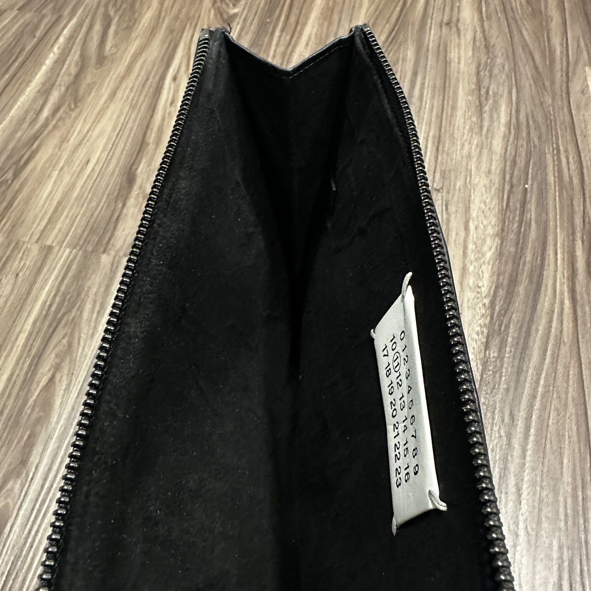 Maison Margiela Minimalism Distressed Maison Margiela Double Zip Leather Bag Size ONE SIZE - 8 Thumbnail