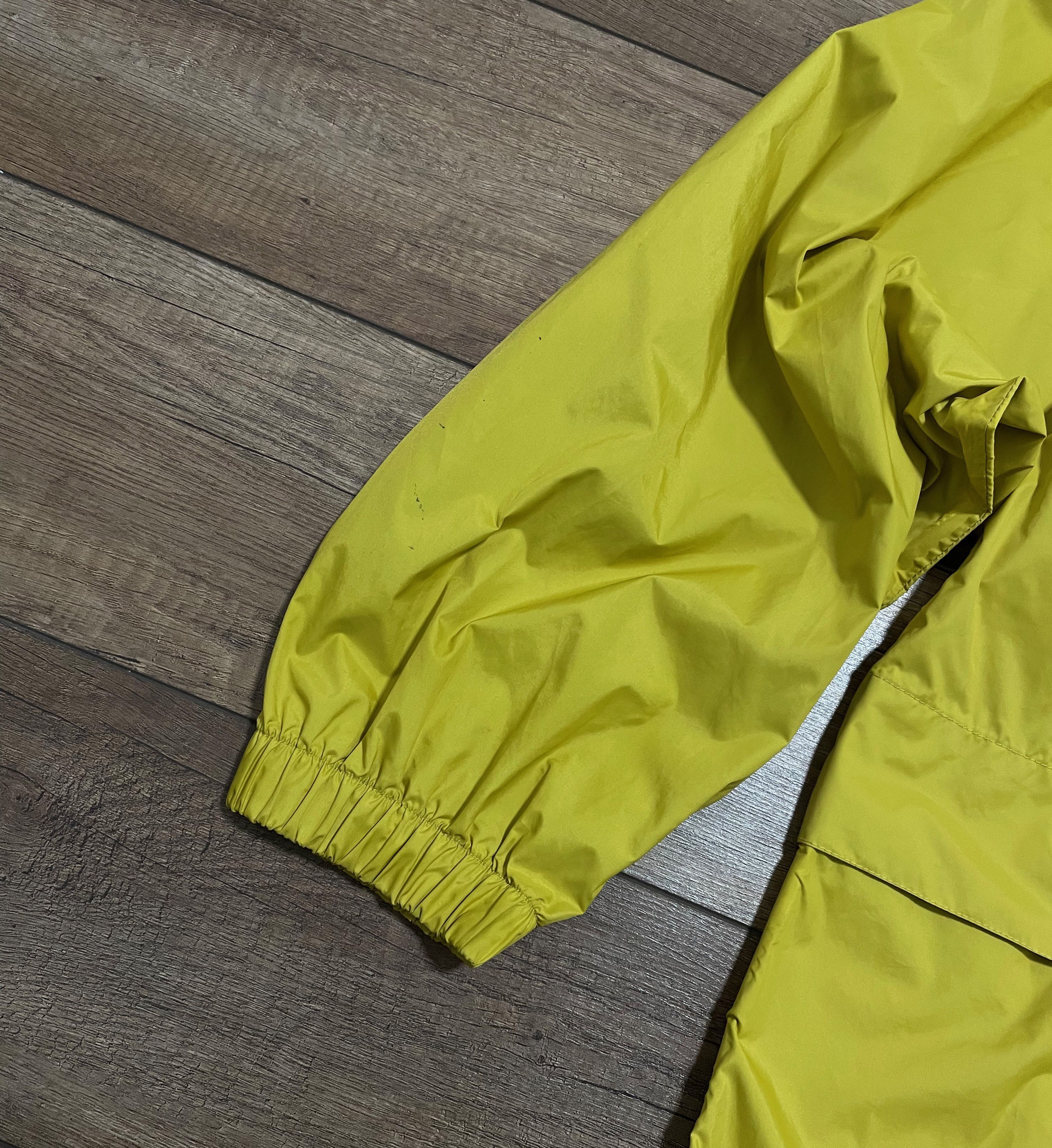 Nike Vintage Nike Yellow Big logo Hooded Windbreaker Jacket Size US L / EU 52-54 / 3 - 9 Thumbnail