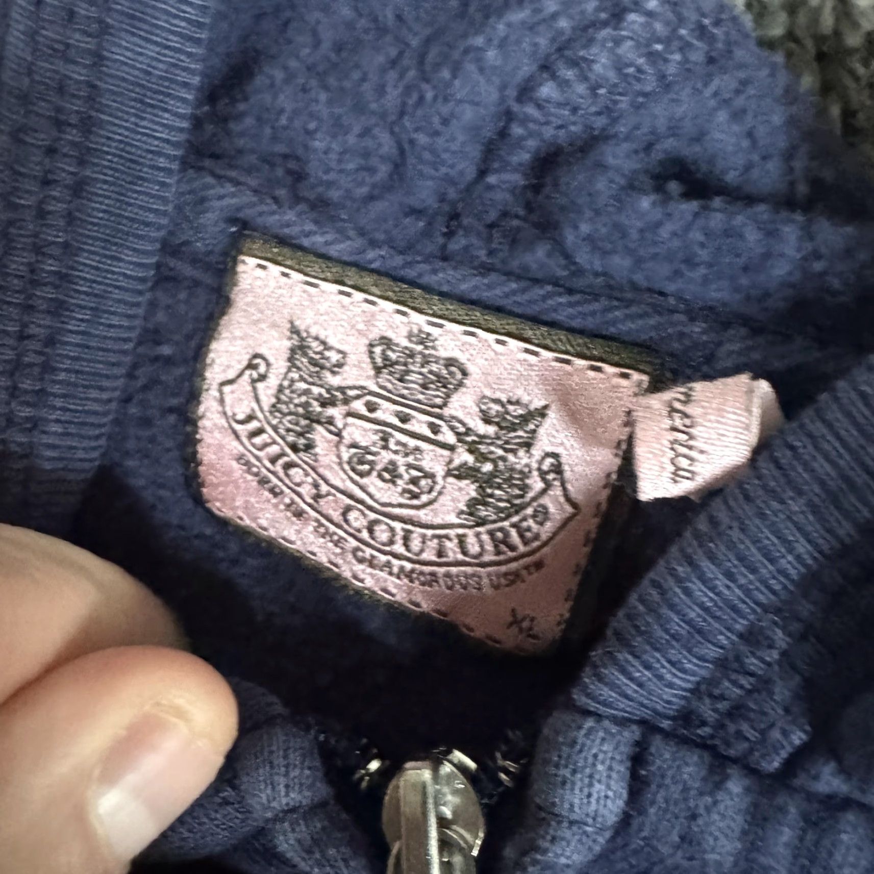 Juicy Couture Juicy Couture Hoodie Womens XL Petite Full Zip Fleece Navy Back Crown Heart Embroidered Logo Pockets Crew Neck Size XL / US 12-14 / IT 48-50 - 6 Thumbnail
