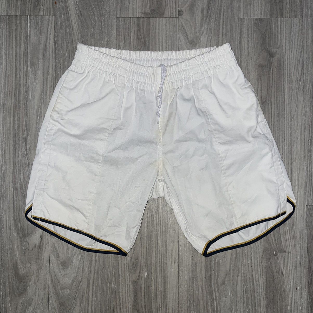General Research Mountain Research 2010 - Sports Shorts Size US 33 - 1 Thumbnail