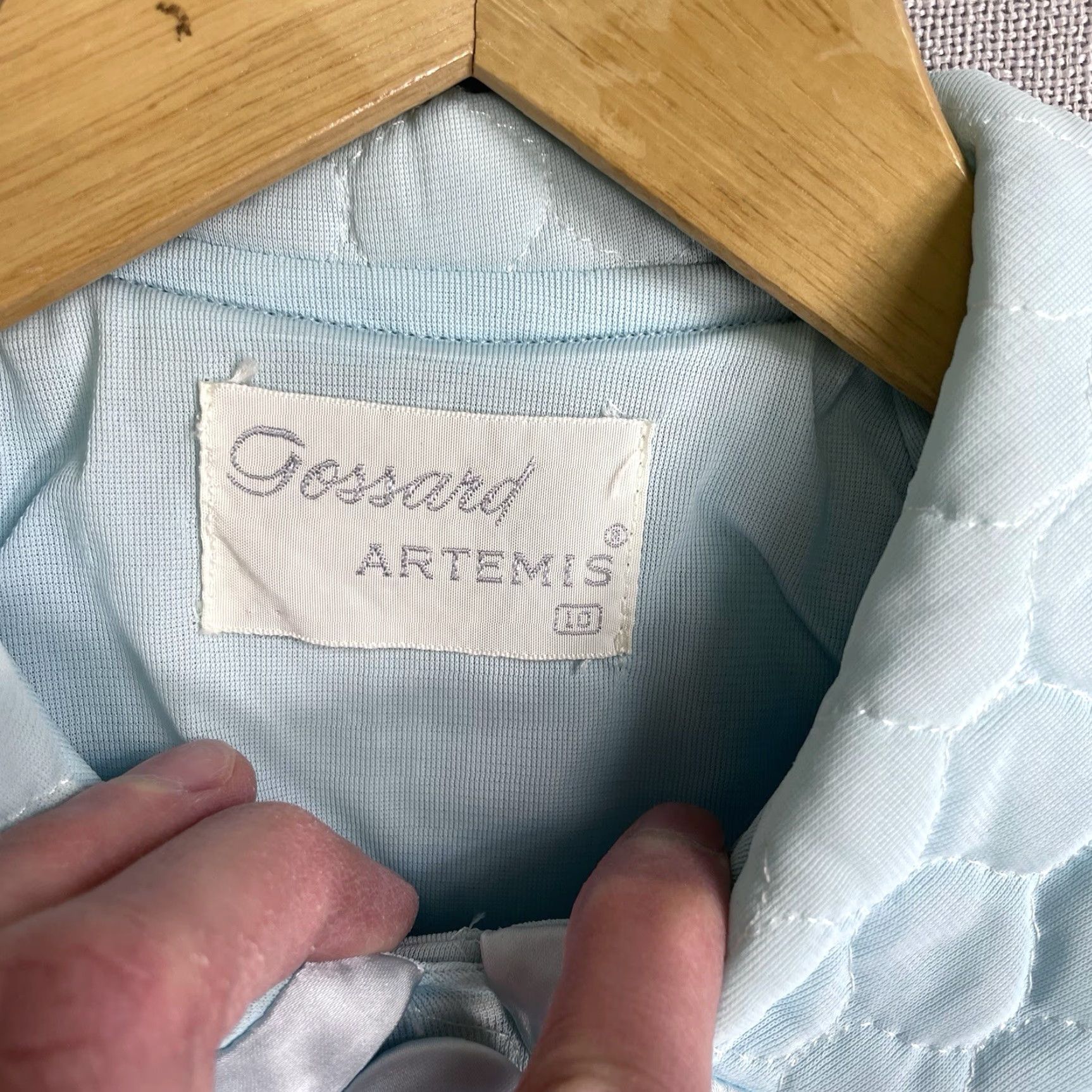 Vintage VINTAGE Gossard ARTEMIS BLUE House Coat Robe Quilted NWT SIZE 10 Size ONE SIZE - 6 Thumbnail