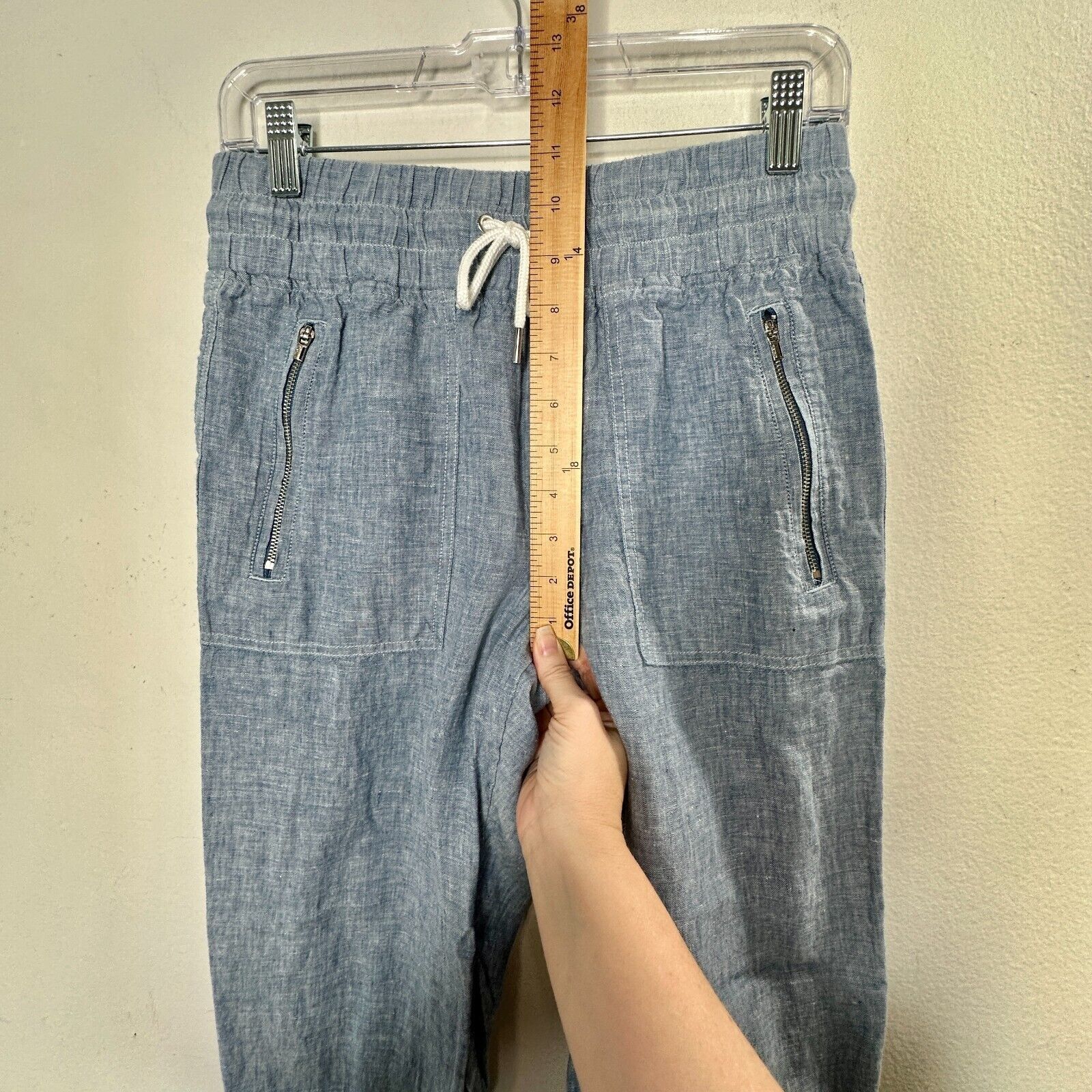 Athleta Athleta Chambray Cabo Linen Jogger Tie Waist Front Zip 4 Size 27" / US 4 / IT 40 - 12 Thumbnail