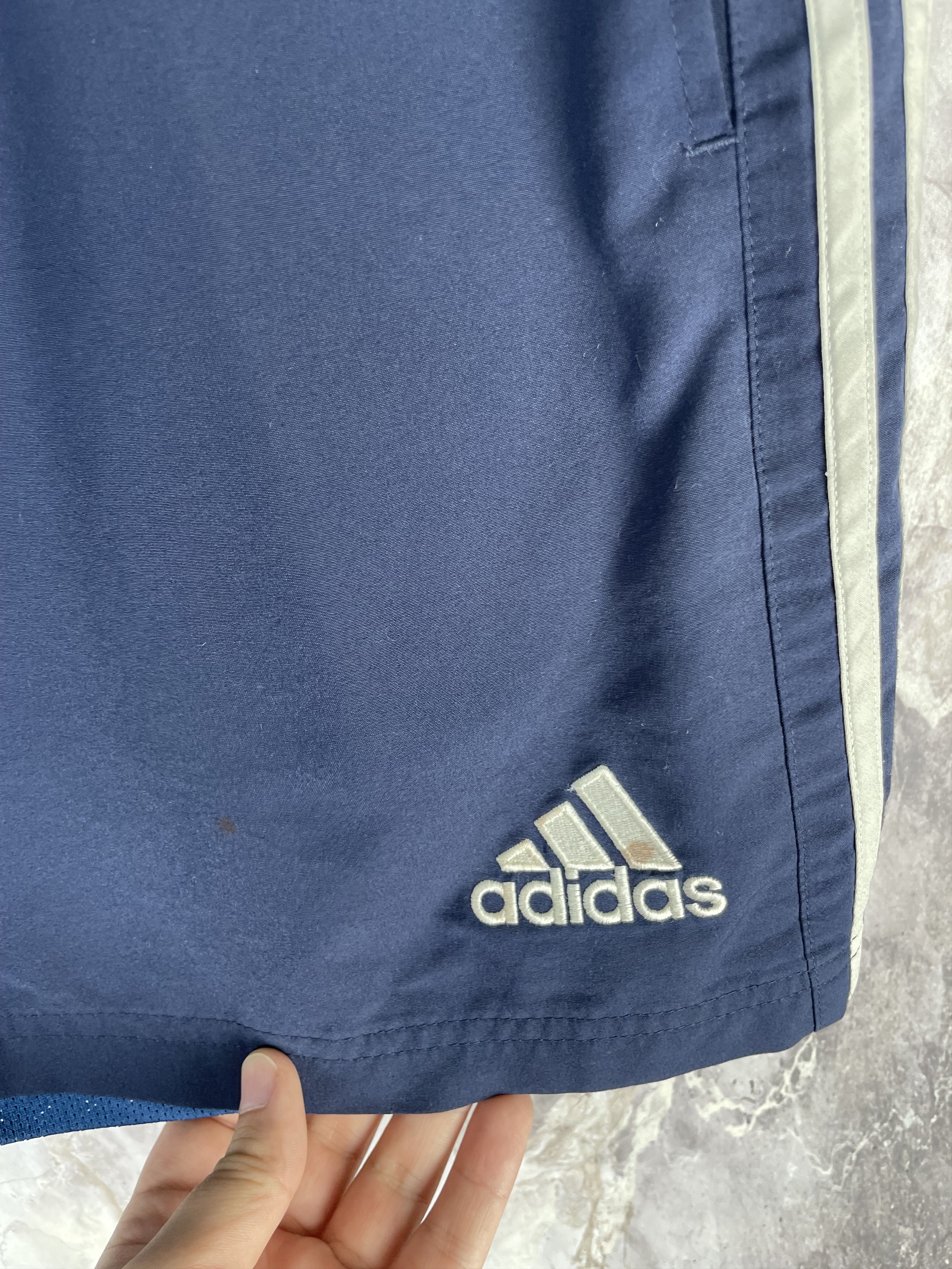 Adidas Adidas Vintage New Castle Shorts 90s Size US 32 / EU 48 - 4 Thumbnail