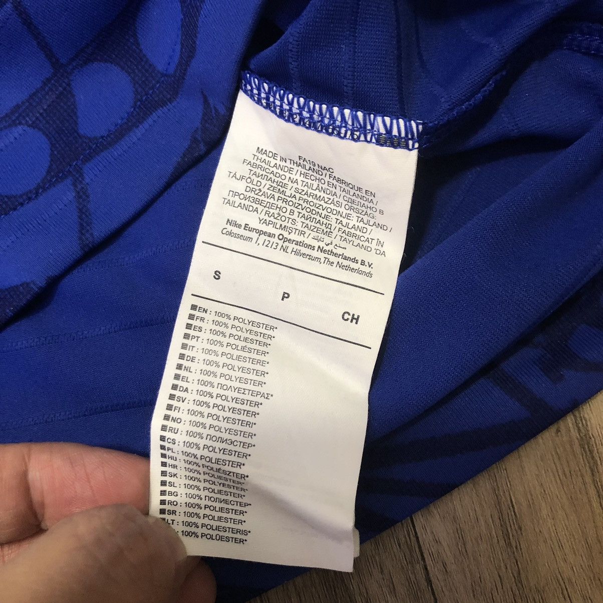 Nike Chelsea 19/20 player issue home shirt #18 Giroud Size US S / EU 44-46 / 1 - 11 Thumbnail