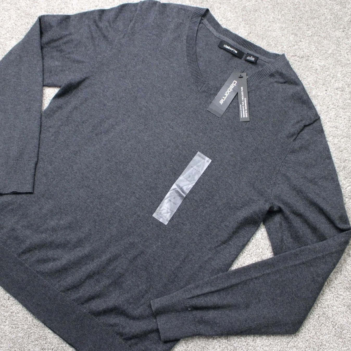 Liz Claiborne Claiborne Sweater Mens Small Heather Gray Cotton/Cashmere V-Neck Pullover NWT Size US S / EU 44-46 / 1 - 2 Thumbnail
