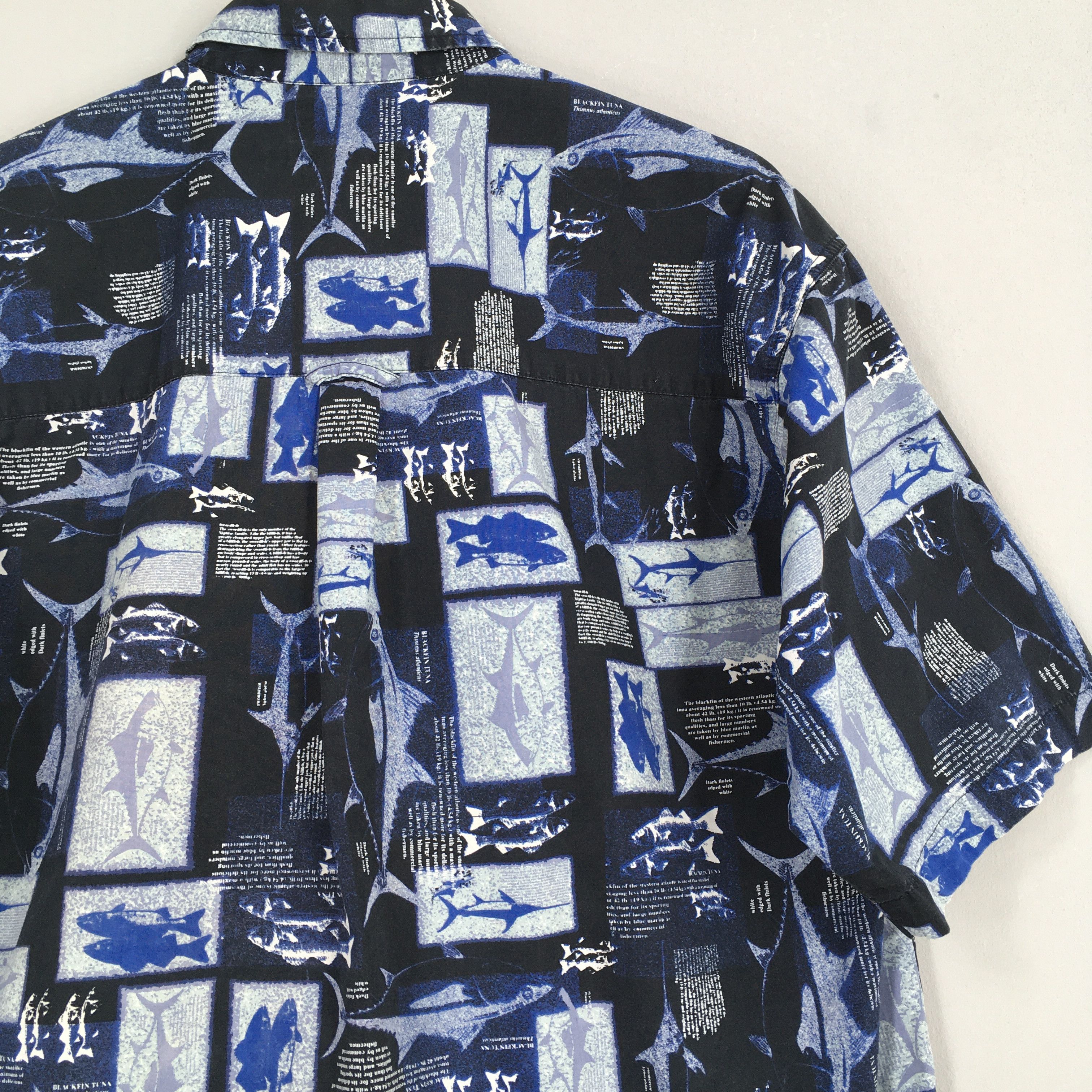 Columbia × Pineapple Connection Vintage Columbia Hawaiian Tuna Fish Overprint Shirt Large Size US L / EU 52-54 / 3 - 7 Thumbnail