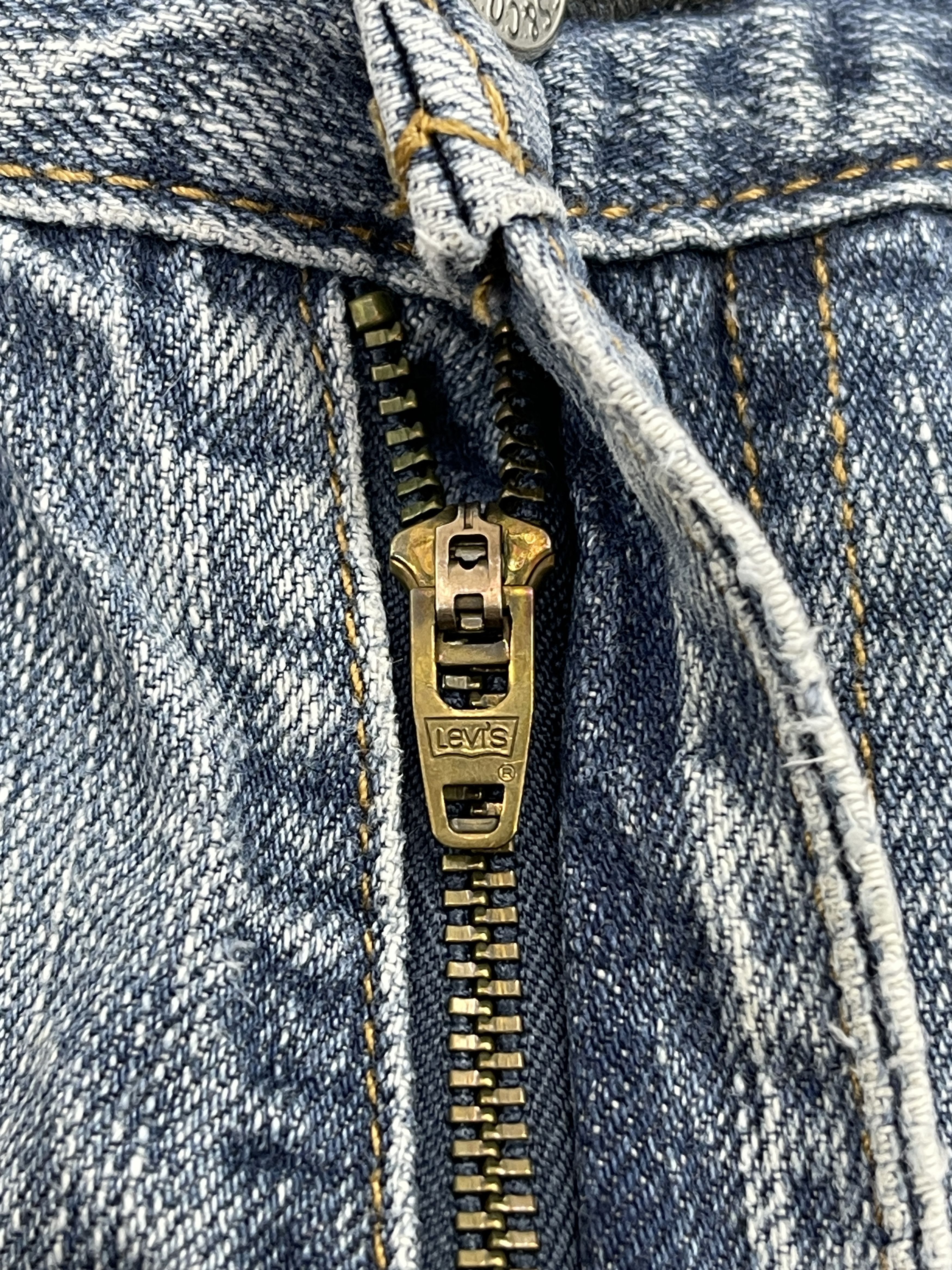 Levi's Vintage Levis 559 Jeans DP2495 Size US 34 / EU 50 - 11 Thumbnail