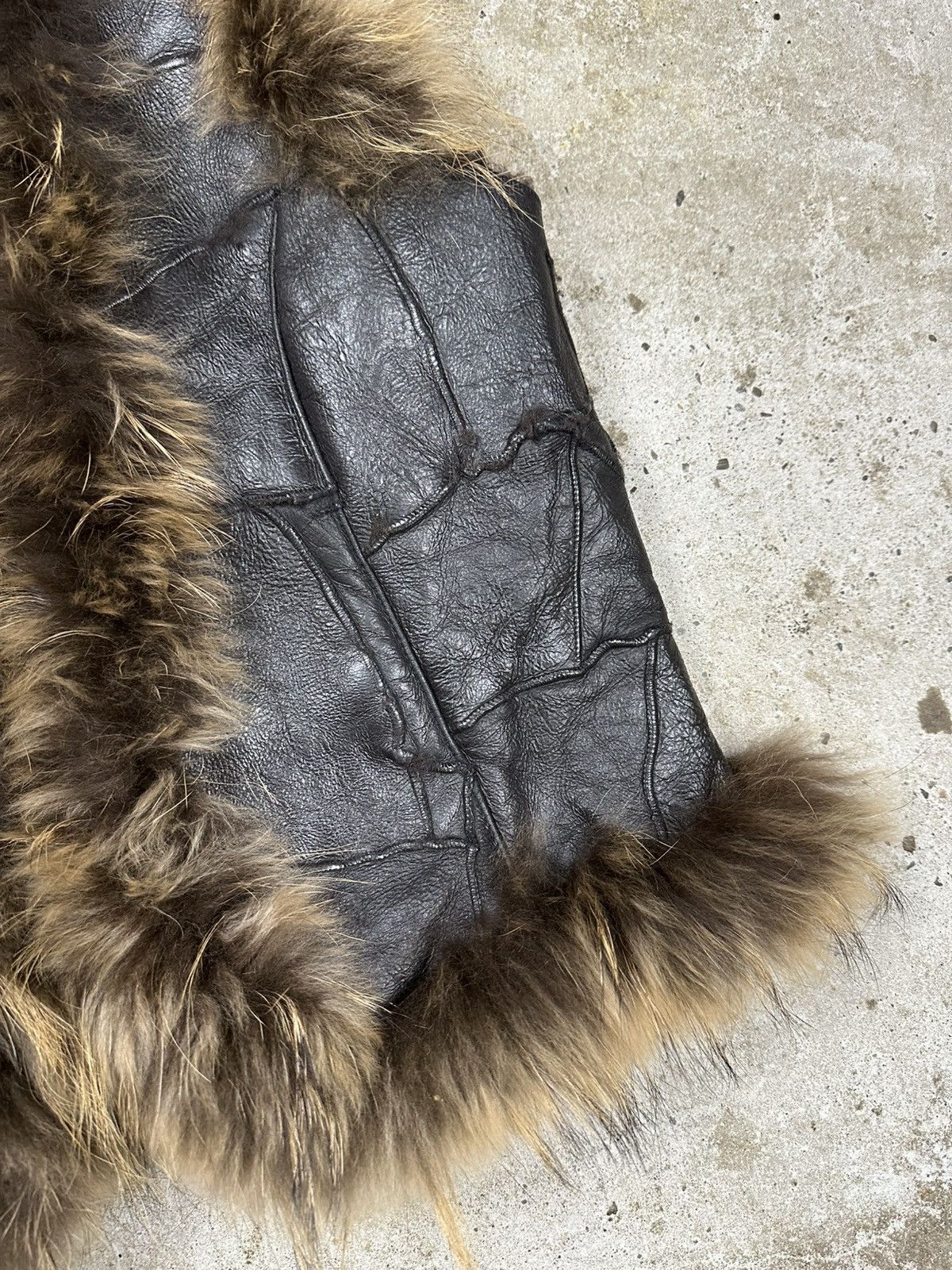 If Six Was Nine Vintage Y2K Lamb Leather Patchwork Vest Racoon Fur japan Size US S / EU 44-46 / 1 - 4 Thumbnail