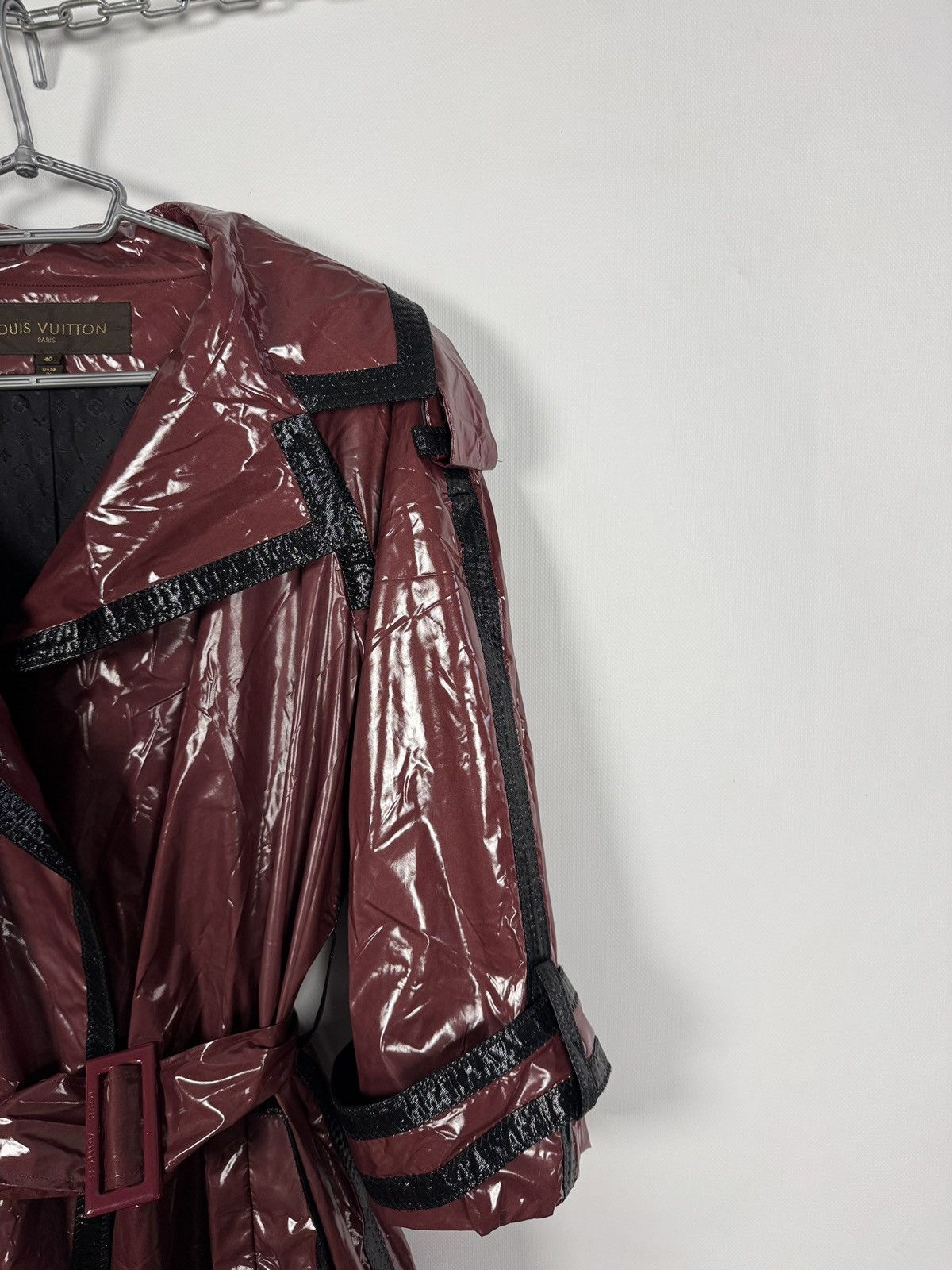 Louis Vuitton Louis Vuitton Vintage Glossy Coated Trench Jacket Belted Size S / US 4 / IT 40 - 3 Thumbnail
