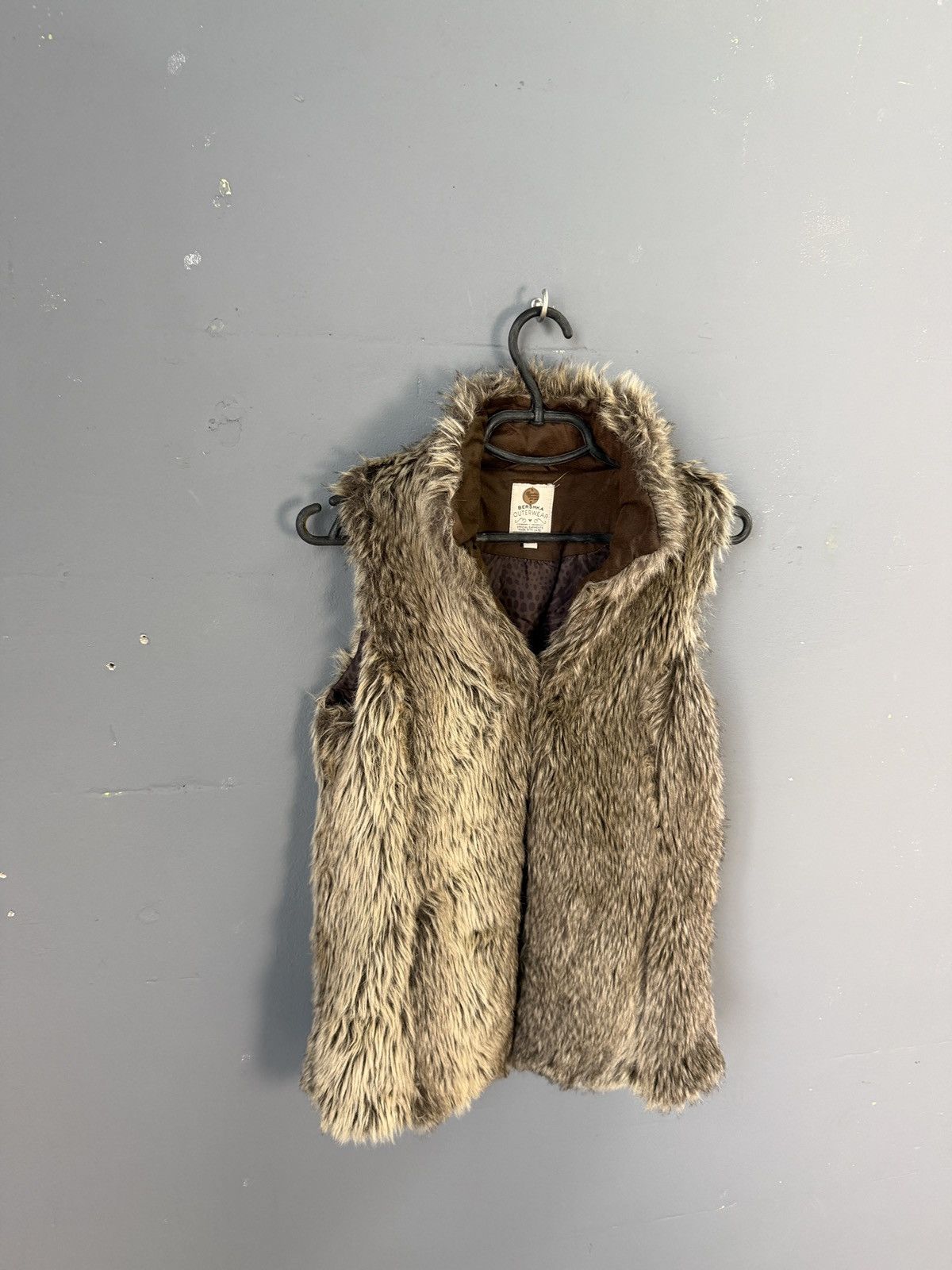 If Six Was Nine Vintage Y2K Crpped Faux Fur Vest LGB Style UNISEX Size US S / EU 44-46 / 1 - 3 Thumbnail