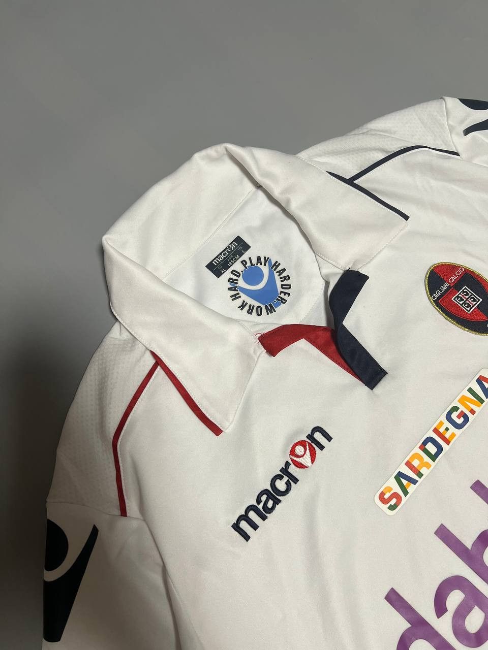 Macron Cagliari Calcio Jersey Macron 2010/11 Size US XL / EU 56 / 4 - 5 Thumbnail
