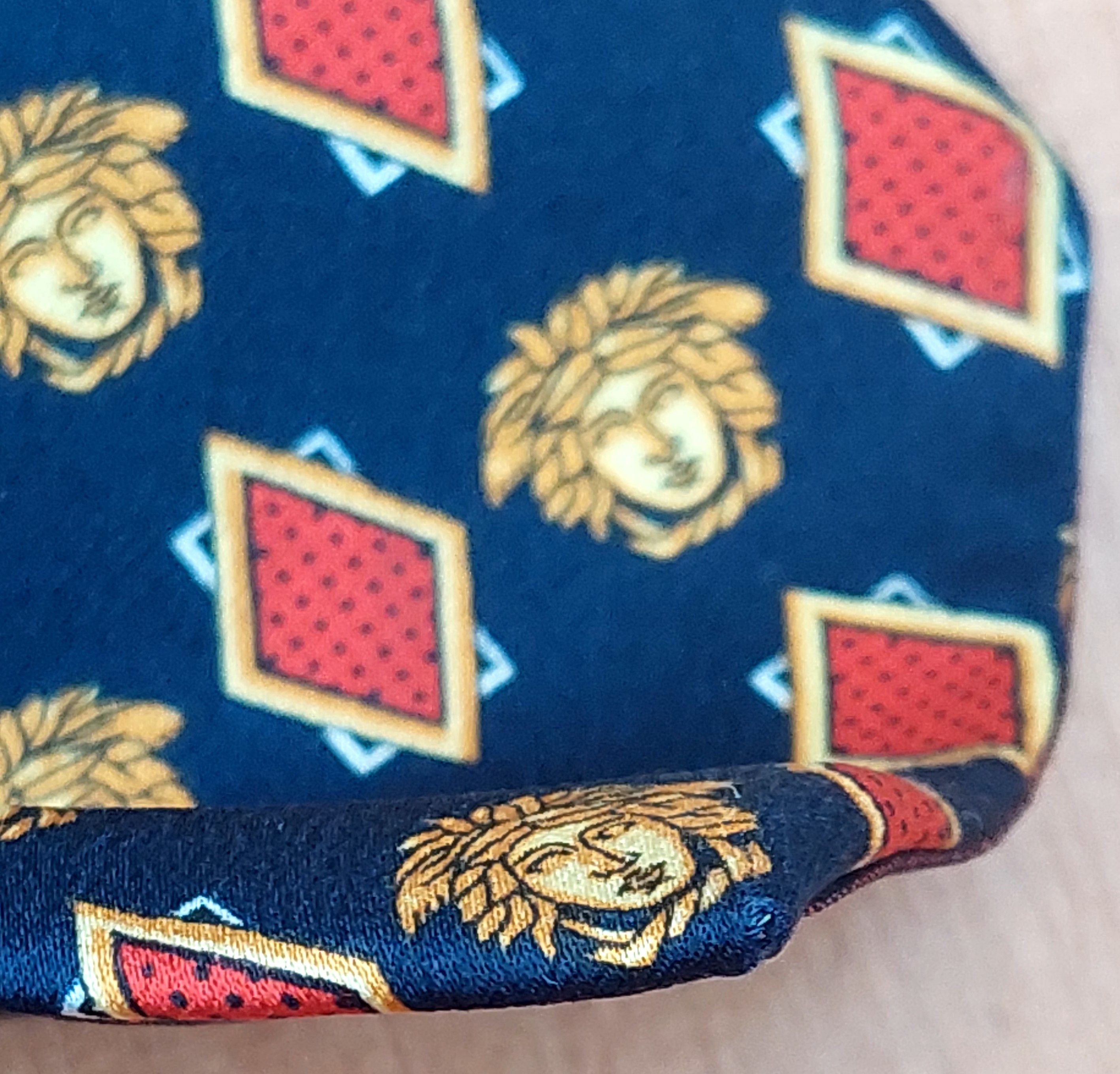 Versace Vintage Gianni Versace Medusa Silk Tie Navy Geometric 90s Size ONE SIZE - 12 Thumbnail