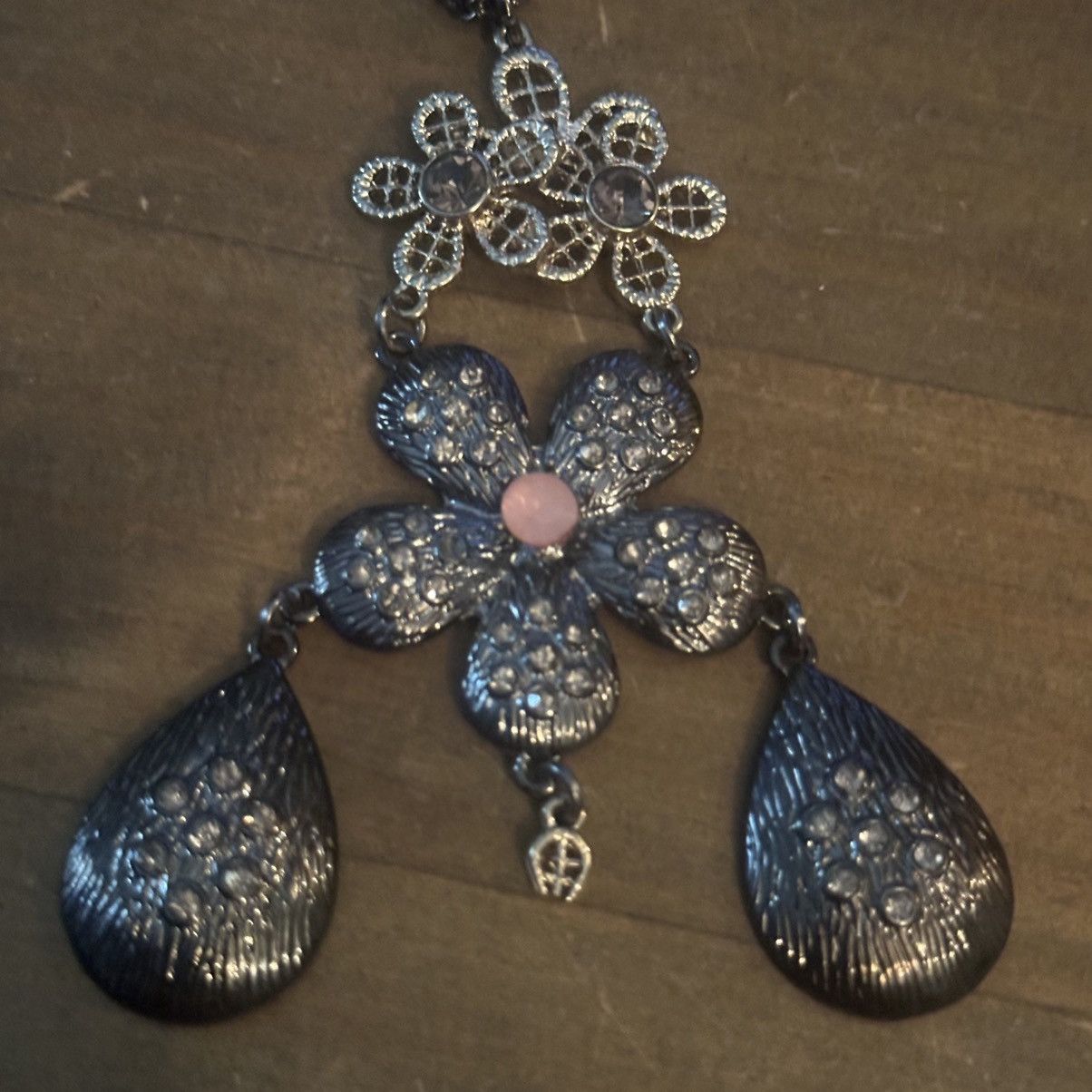 Vera Wang Simply Vera Vera Wang long floral drop pendant necklace Size ONE SIZE - 4 Thumbnail