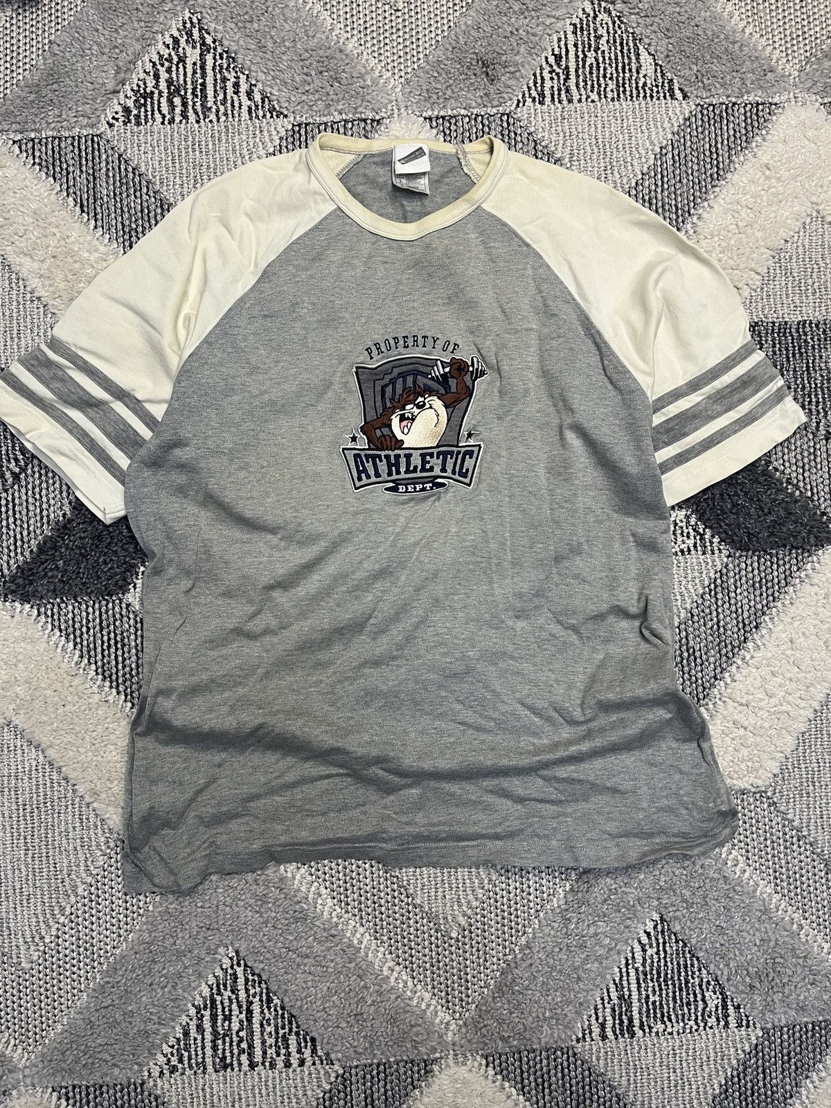 Vintage × Warner Bros Warner Brow Studio Taz Vintage Athletic T Shirt Size US XL / EU 56 / 4 - 1 Thumbnail