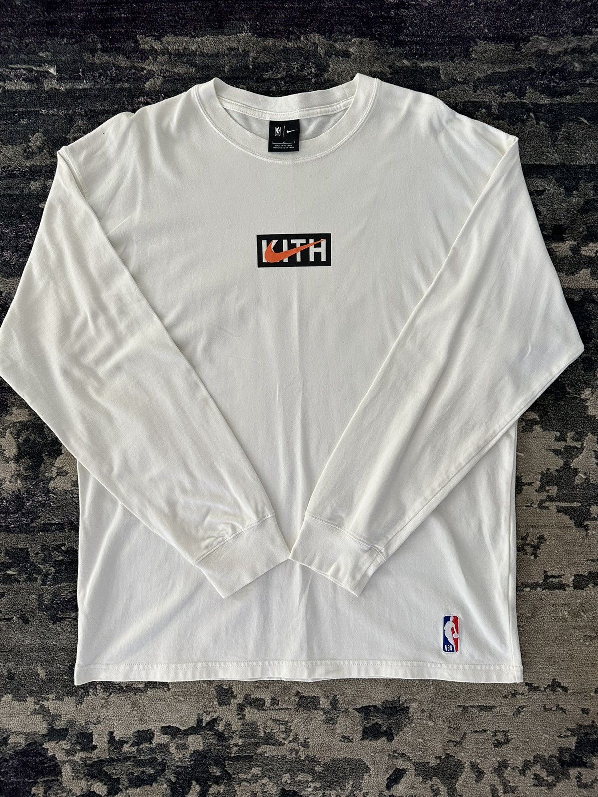 Nike Kith & Nike for New York Knicks L/S Tee | Grailed