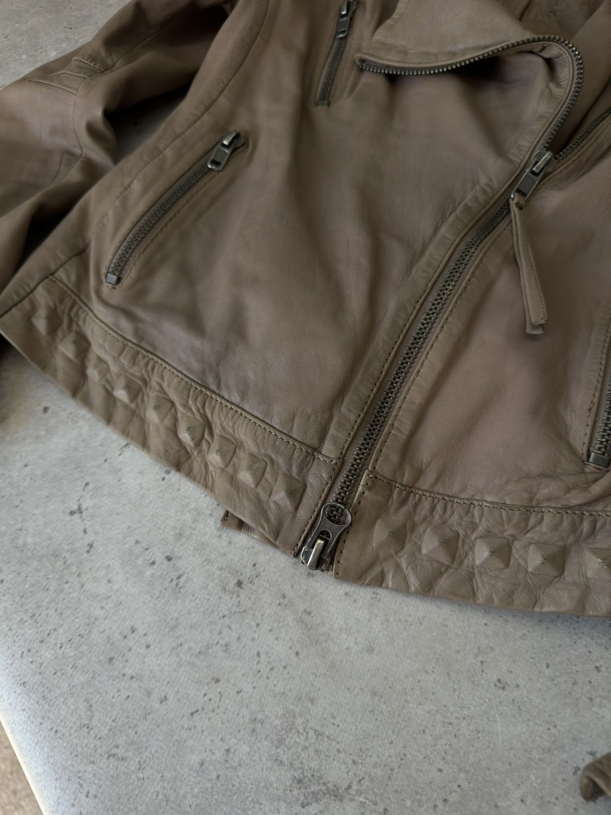 Rick Owens Vintage Wide Neck Faded Soft Real Leather Jacket Size US S / EU 44-46 / 1 - 6 Thumbnail