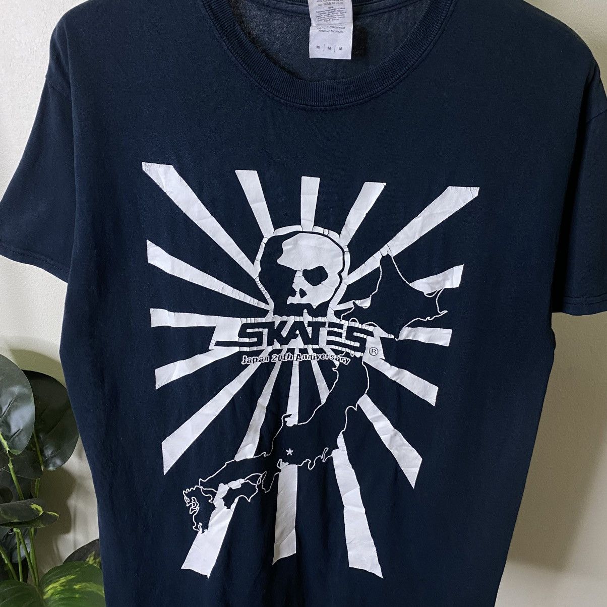 Vintage Y2K Skull Skates Japan 20th Anniversary T Shirt Zorlac Size US M / EU 48-50 / 2 - 2 Thumbnail