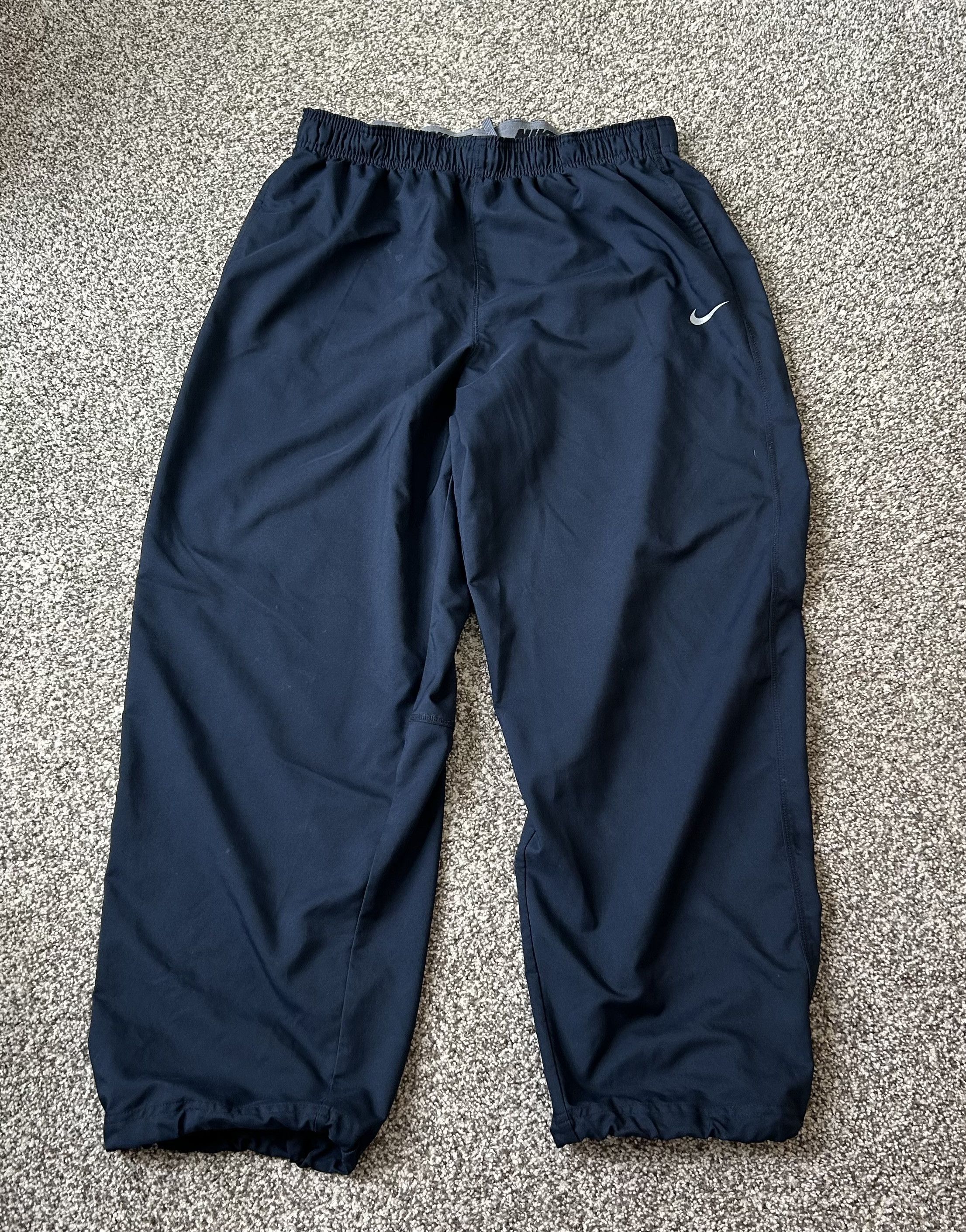 Nike Vintage Nike Jogger Size US 34 / EU 50 - 1 Thumbnail