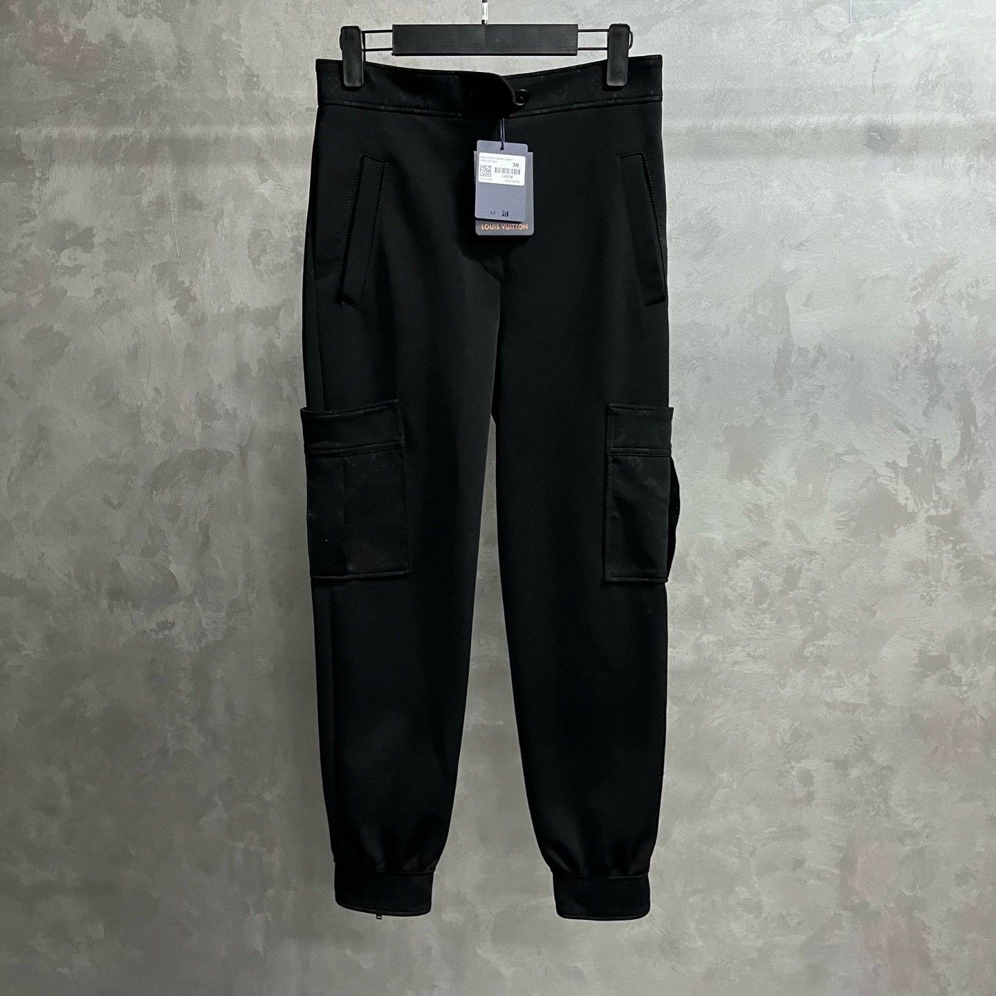Louis Vuitton black button-up cargo pants by louis vuitton Size US 38 / EU 54 - 1 Thumbnail