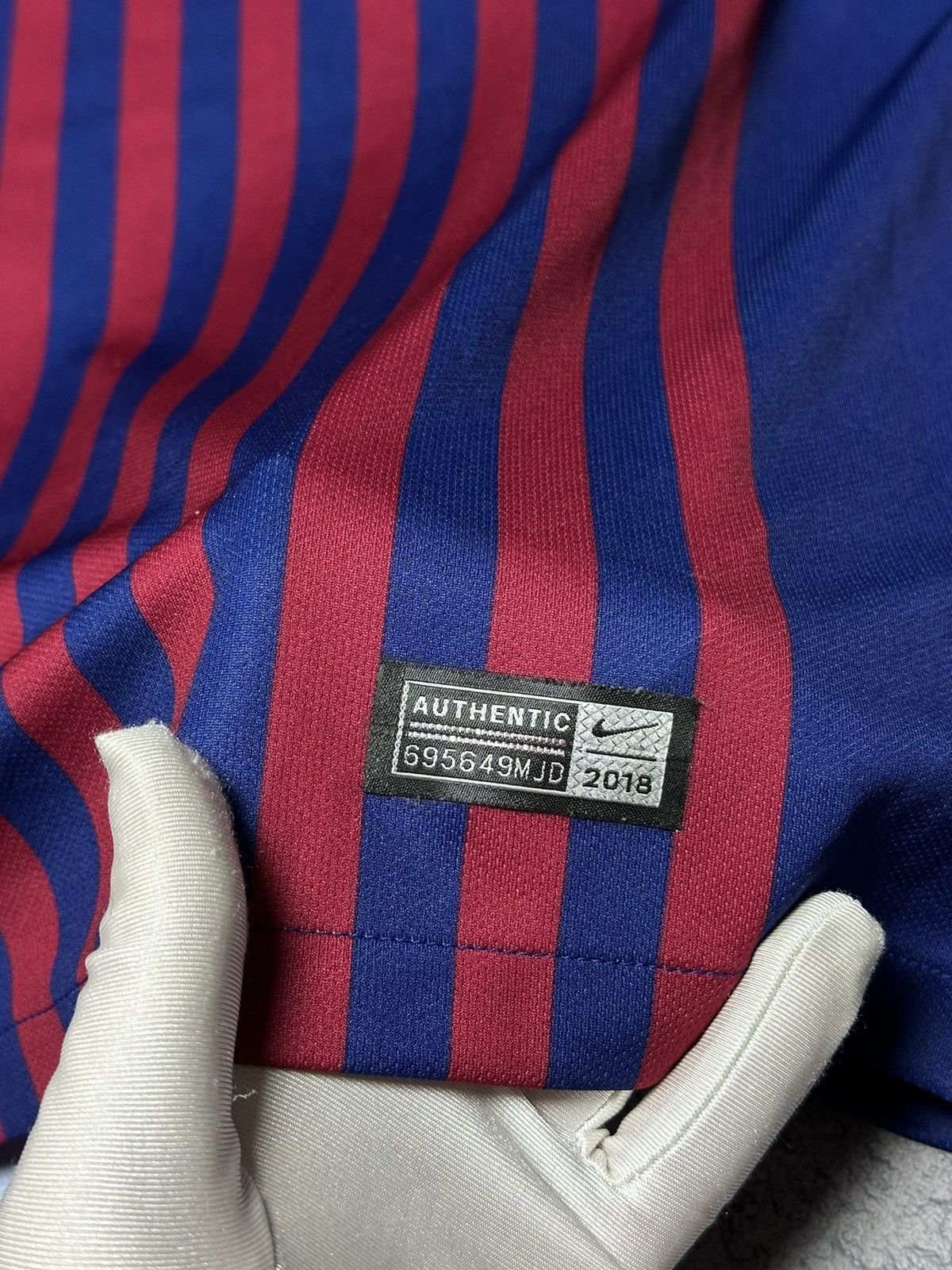Nike Nike Fc Barcelona Messi #10 Jersey Junior XL Size US XS / EU 42 / 0 - 4 Thumbnail